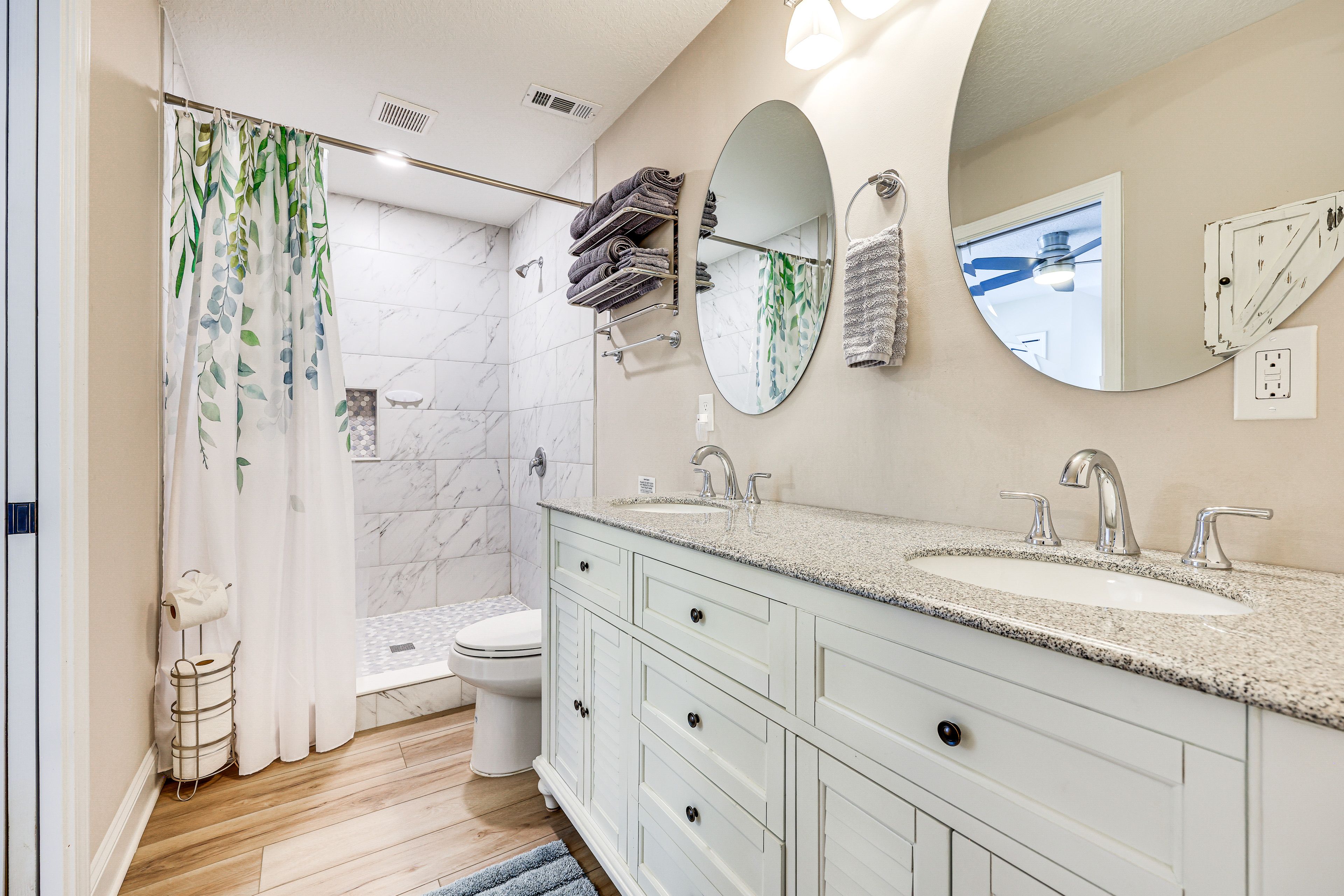 Full Bathroom | Walk-In Shower | Complimentary Toiletries | 1st Floor