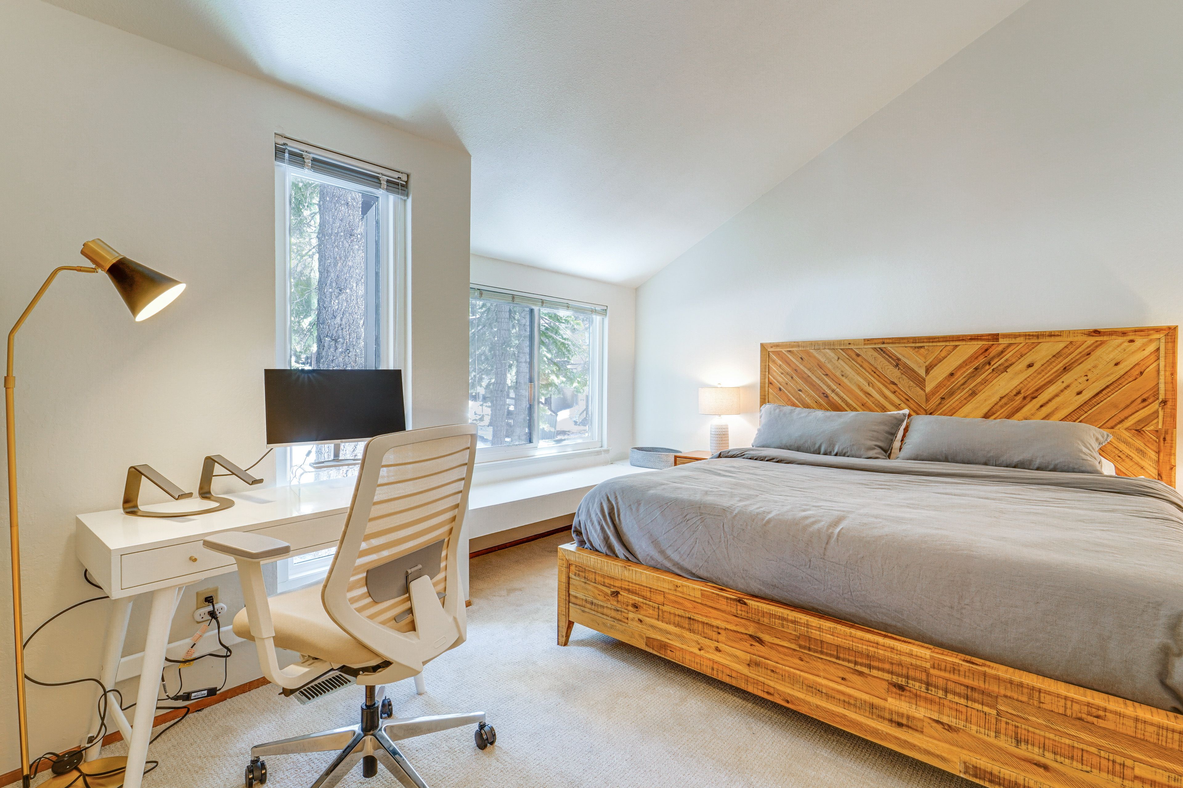 Bedroom 3 | 2nd Floor | King Bed | Work Desk
