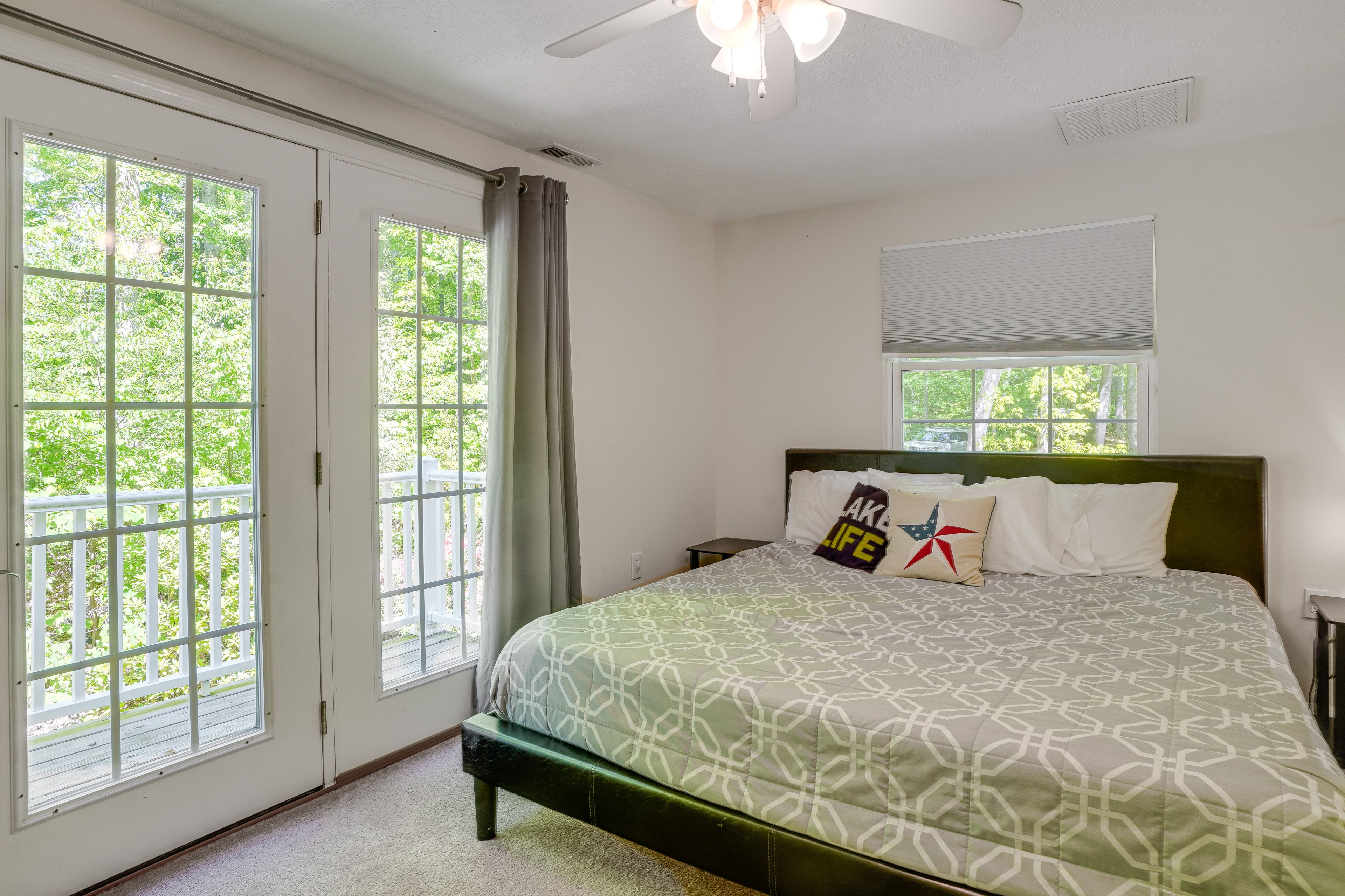 Bedroom 3 | King Bed | 2nd Floor
