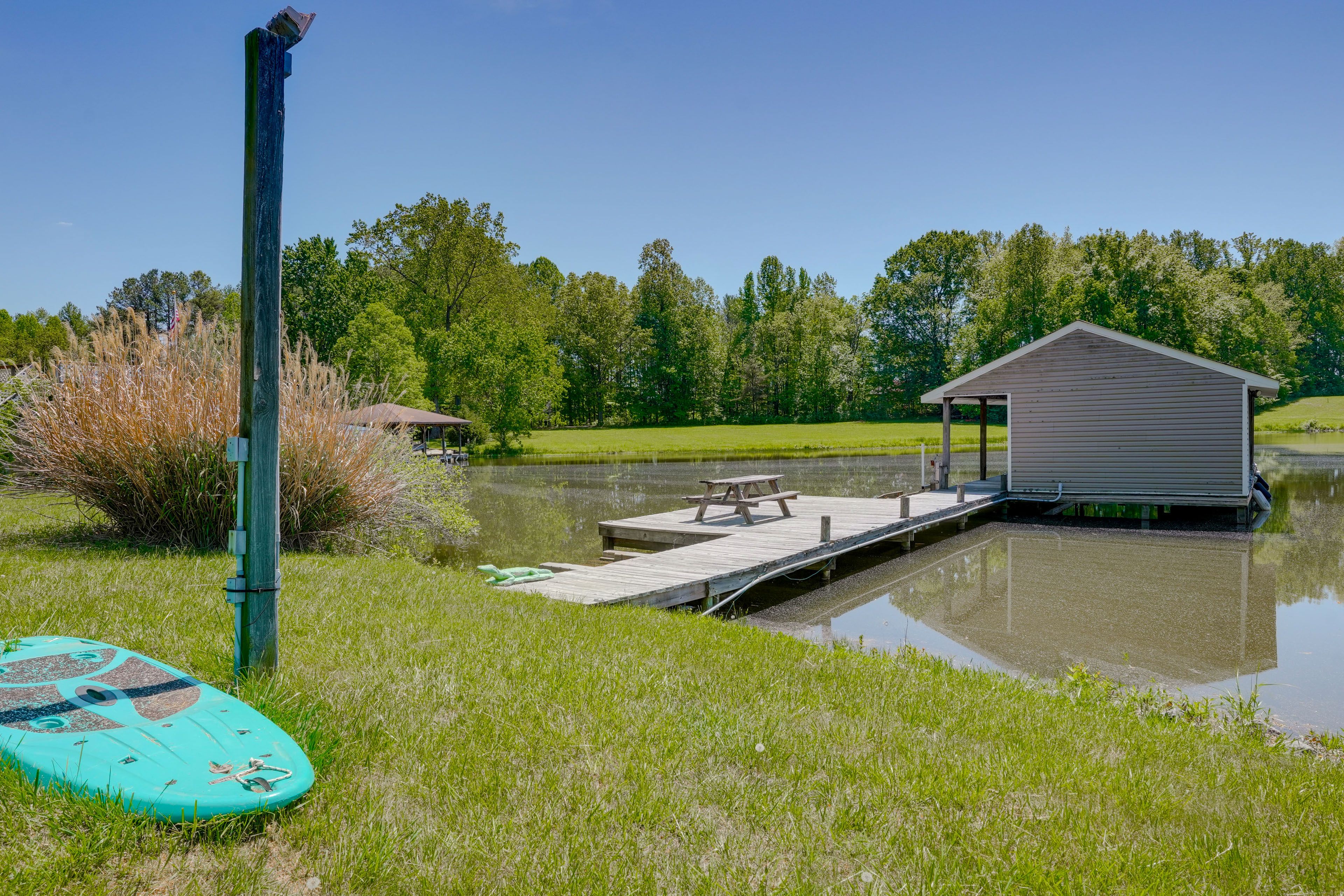 Dock