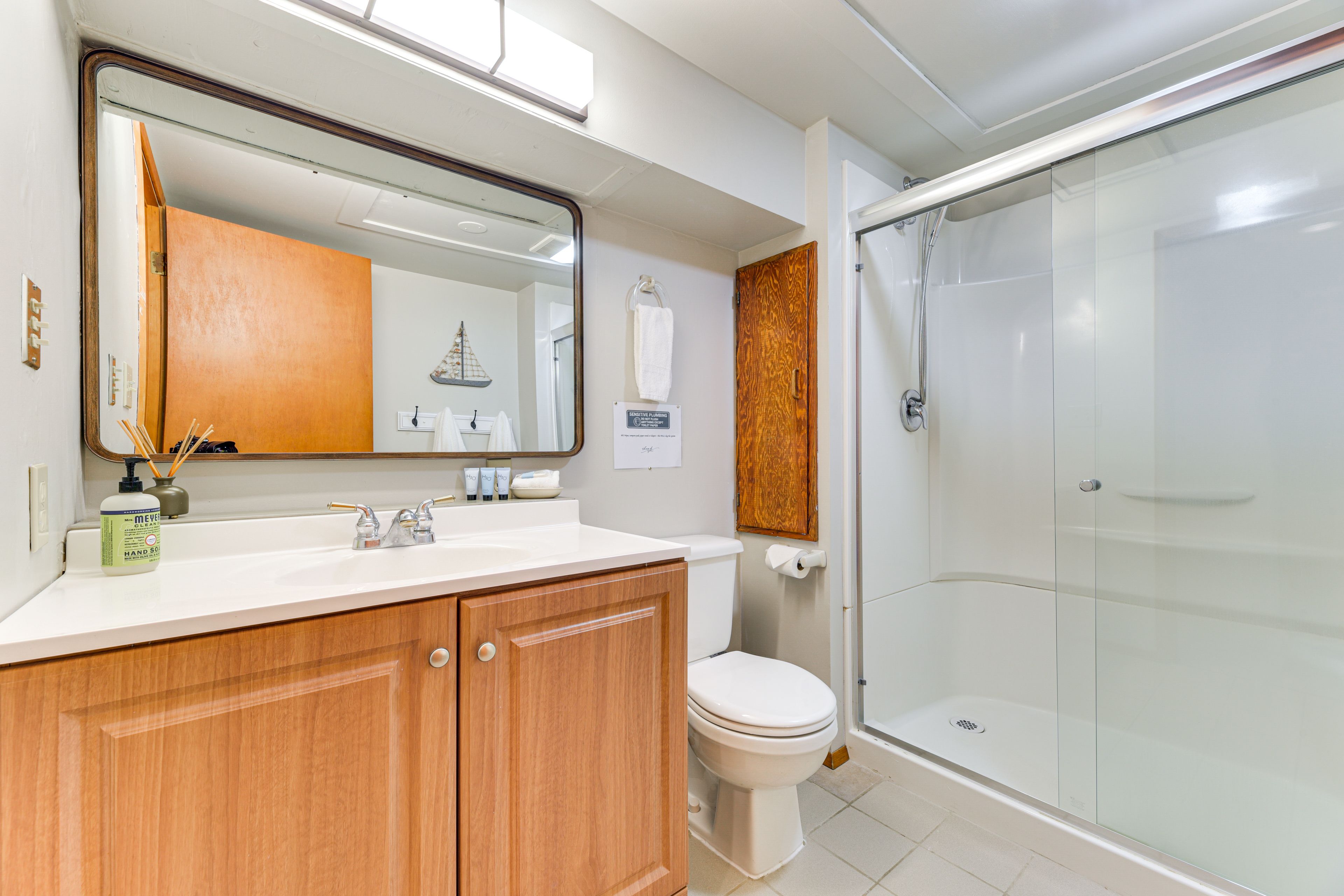 Full Bathroom | Basement