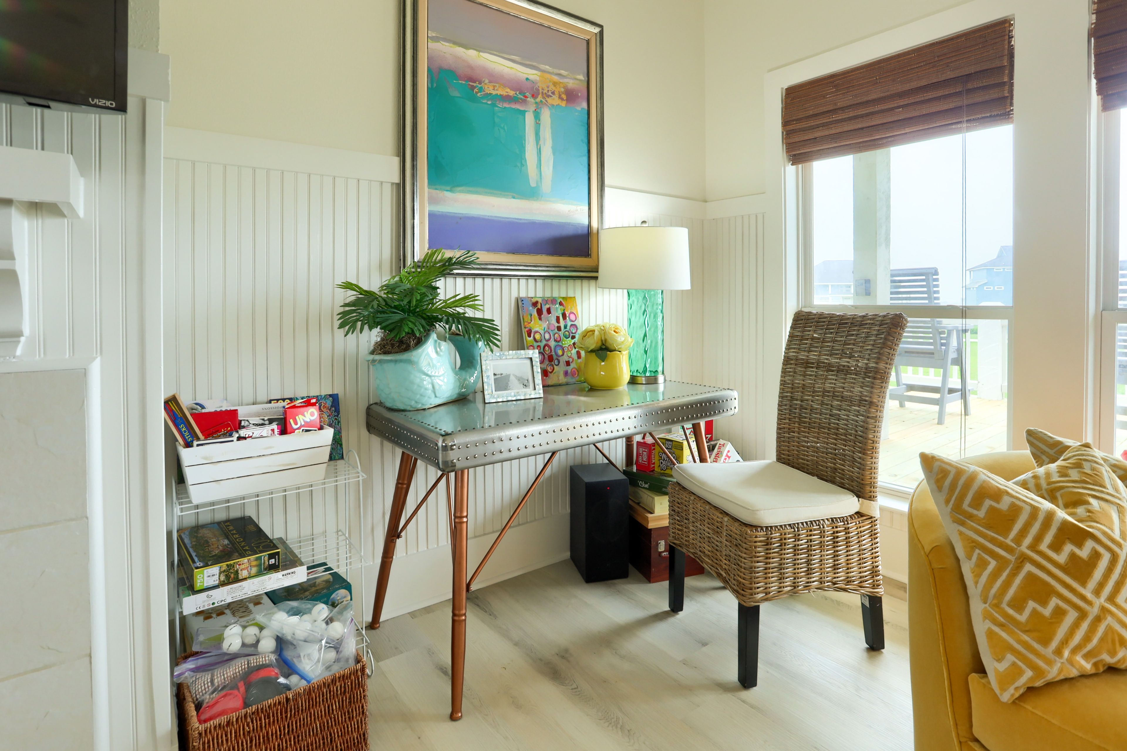 Laptop-Friendly Workspace | Board Games