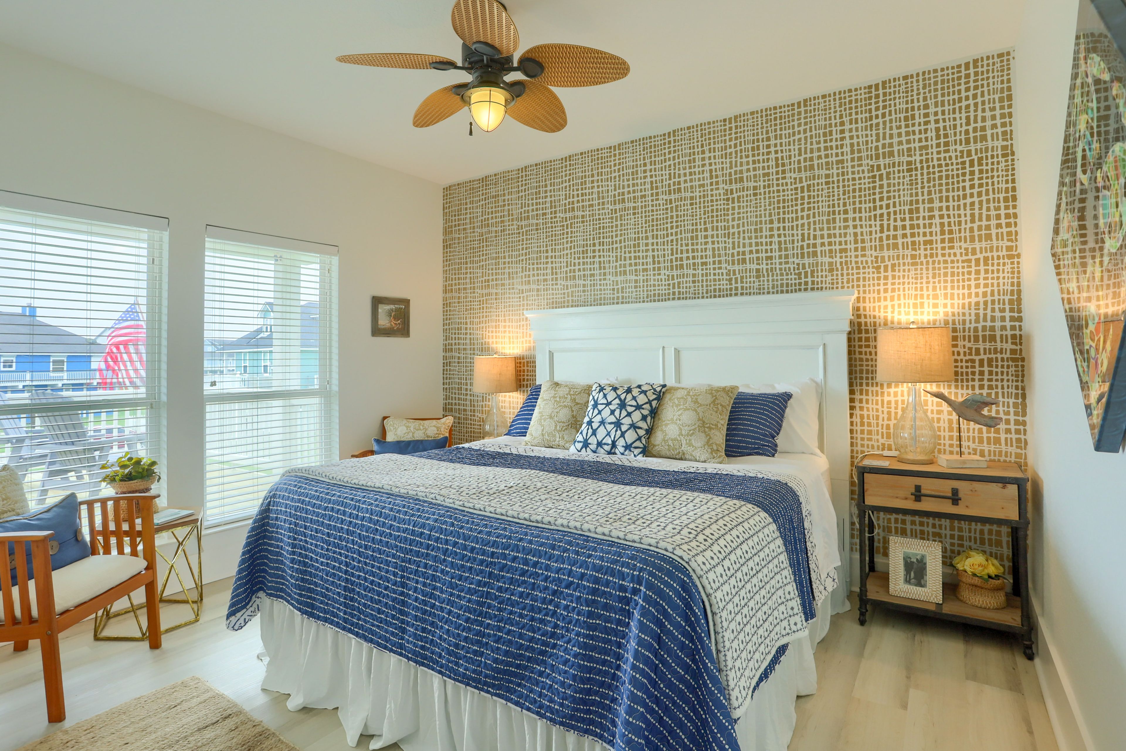 Bedroom 2 | King Bed
