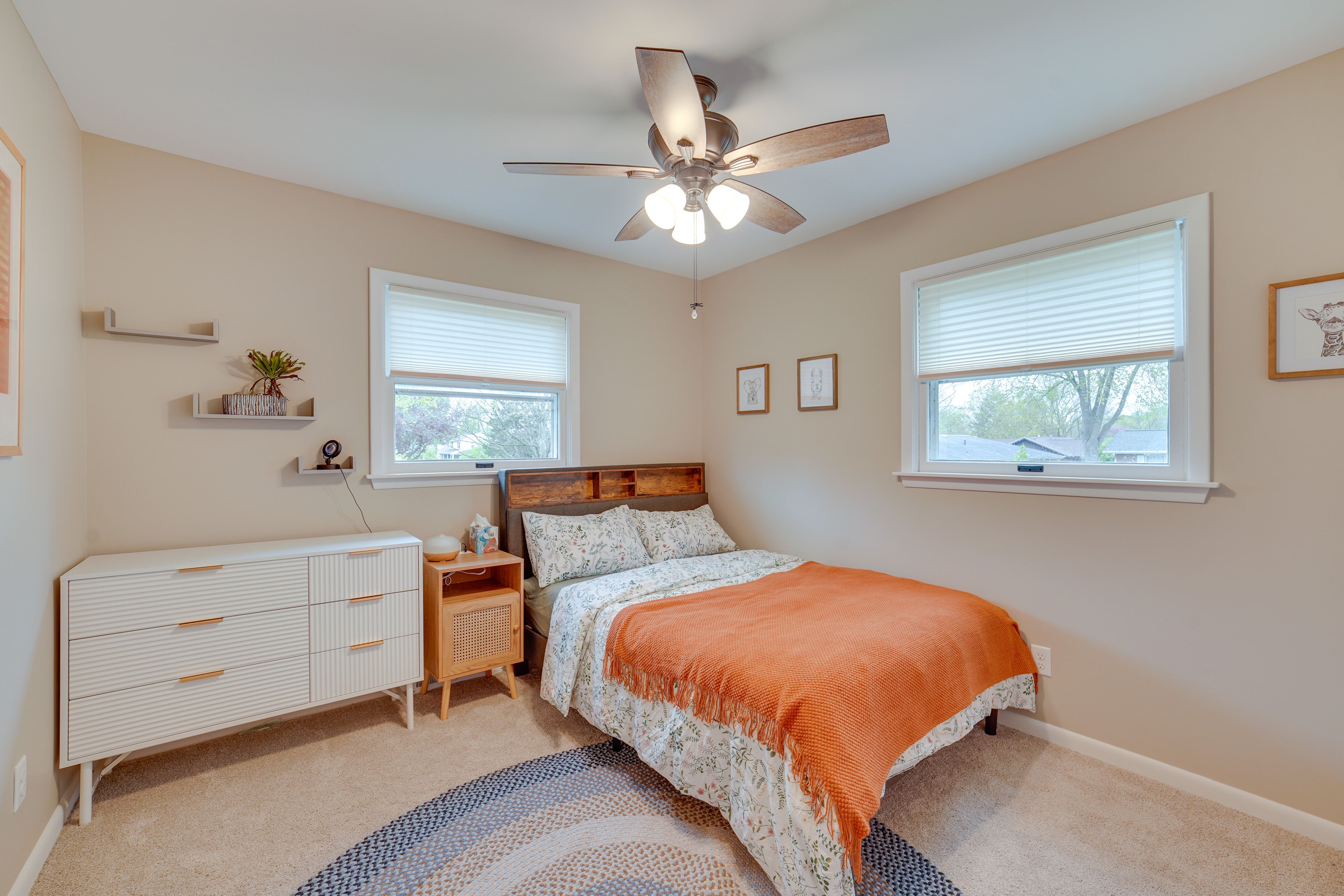 Bedroom 3 | Full Bed | 1st Floor | Ceiling Fans