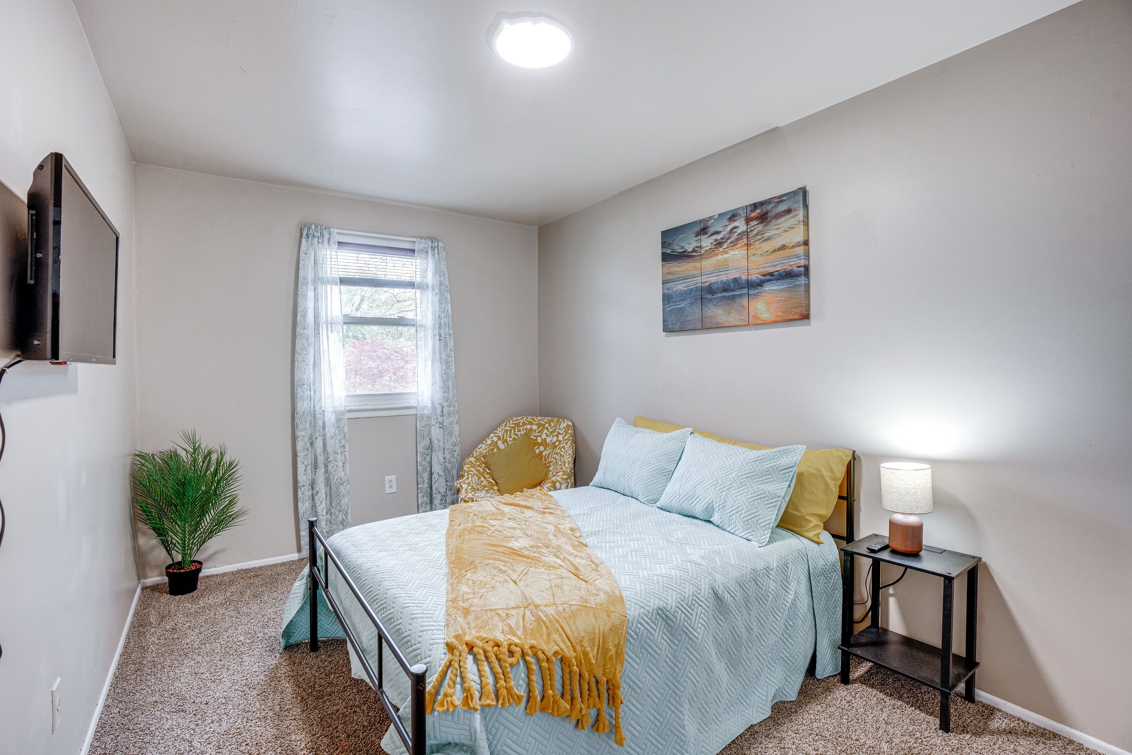 Bedroom 1 | 2nd Floor | Queen Bed | Smart TV | Linens Provided