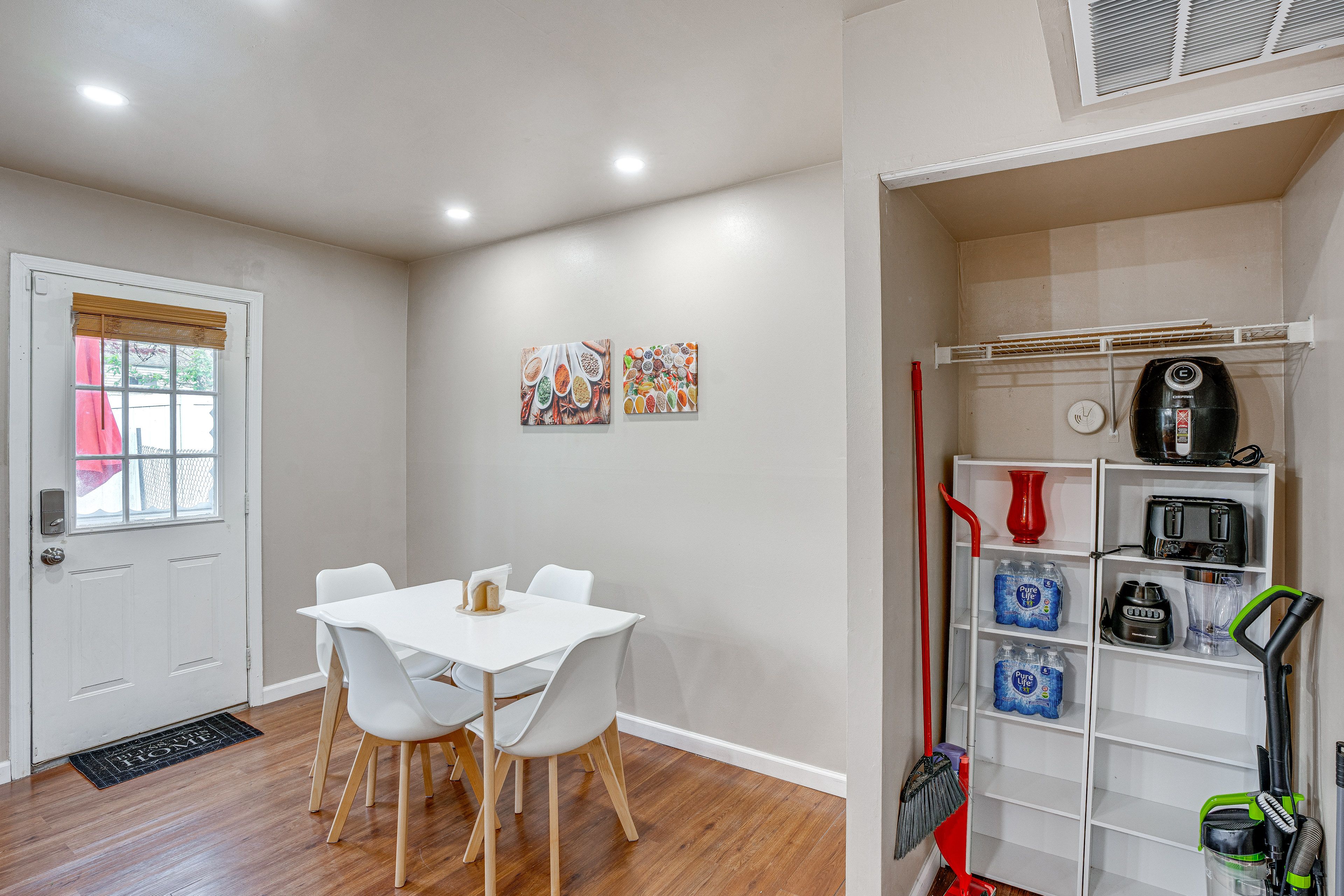 Additional Dining Area | 1st Floor | Dishware & Flatware Provided
