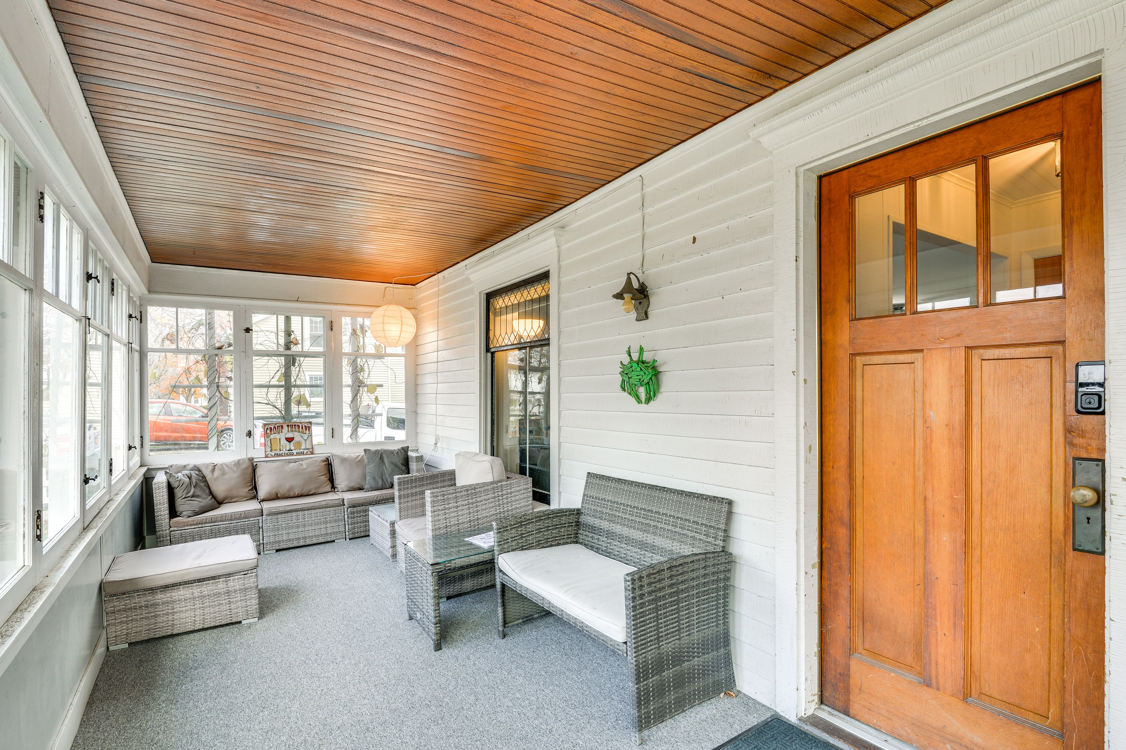 Apartment Exterior | Screened Porch