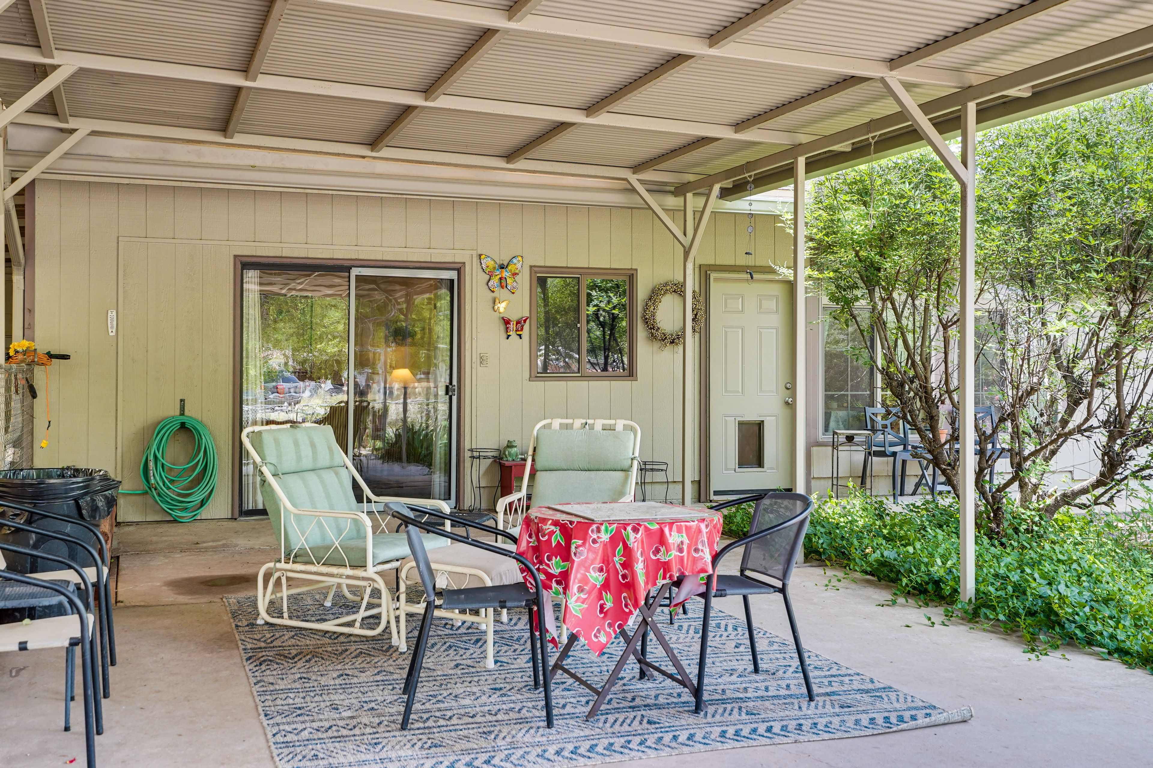 Covered Patio | Outdoor Dining Area
