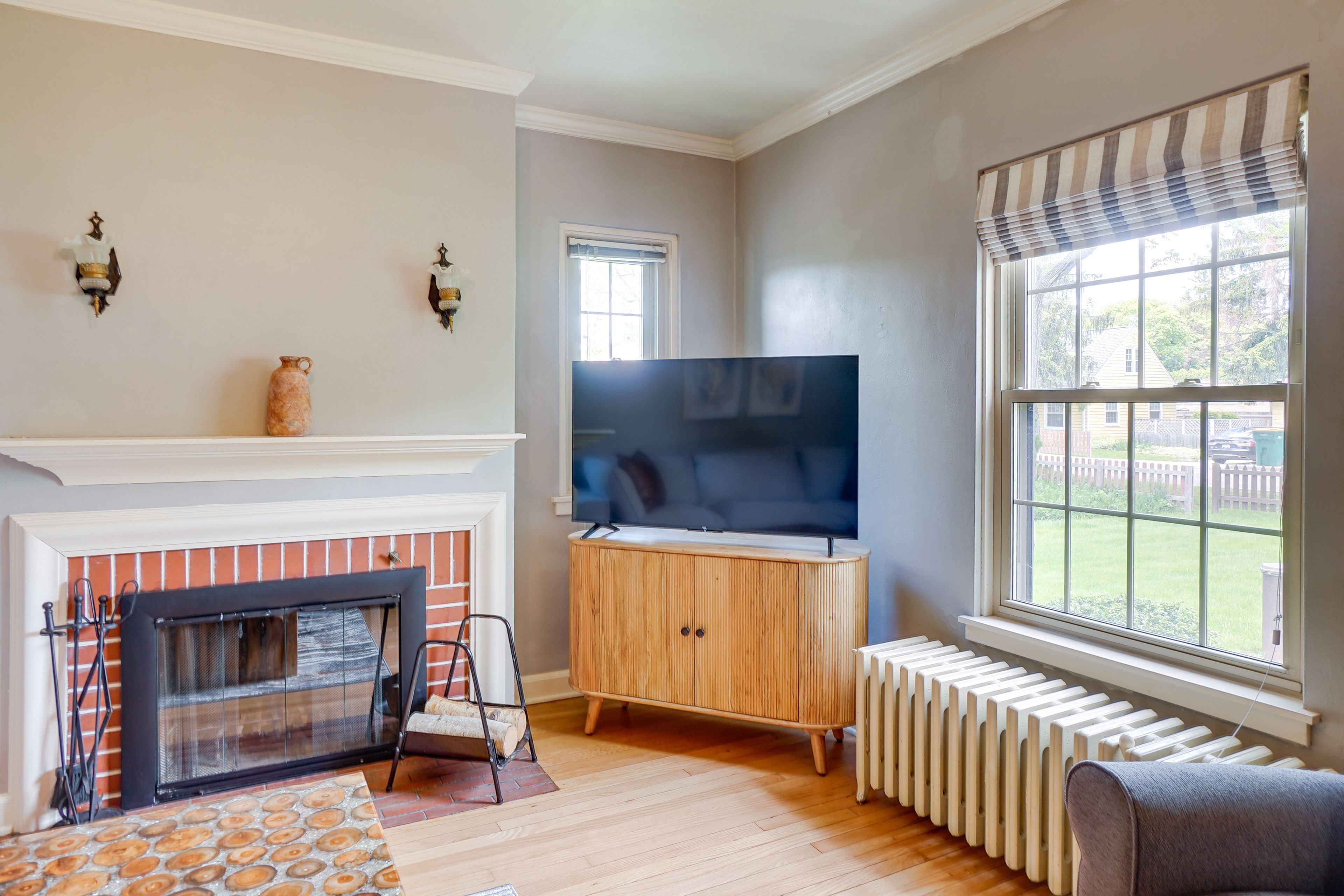 Downstairs Living Room | 1st Floor