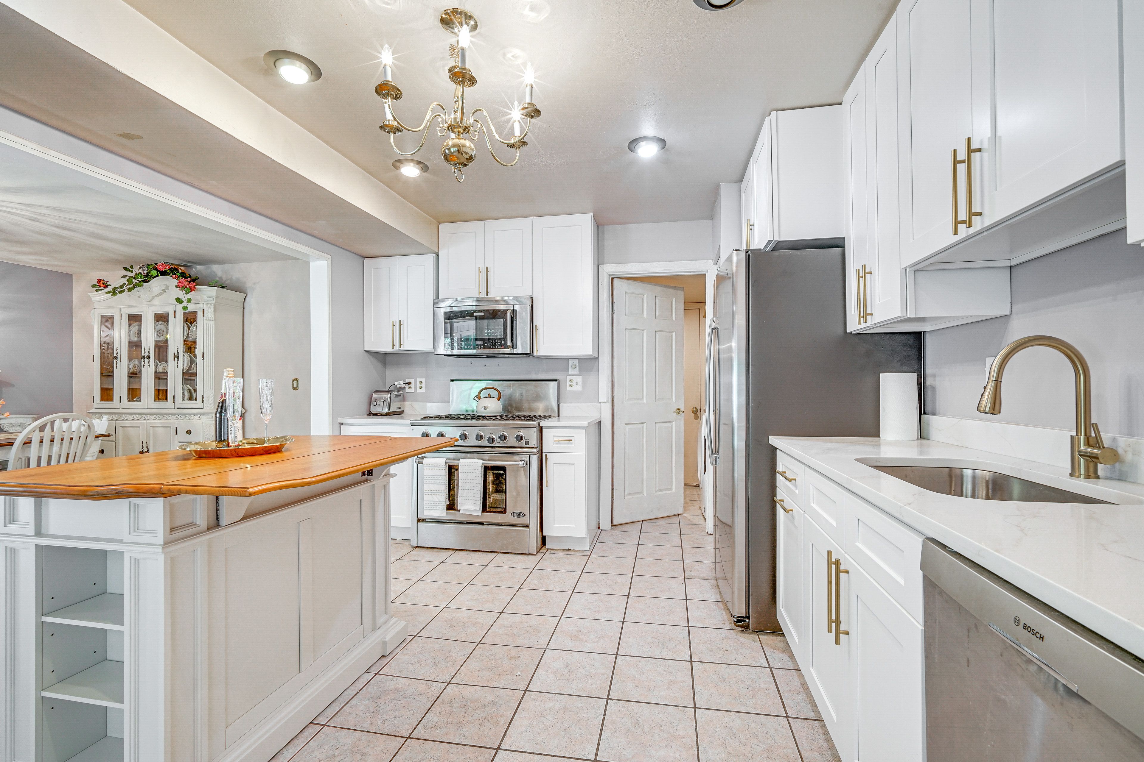Kitchen | 1st Floor | Drip Coffee Maker | Toaster