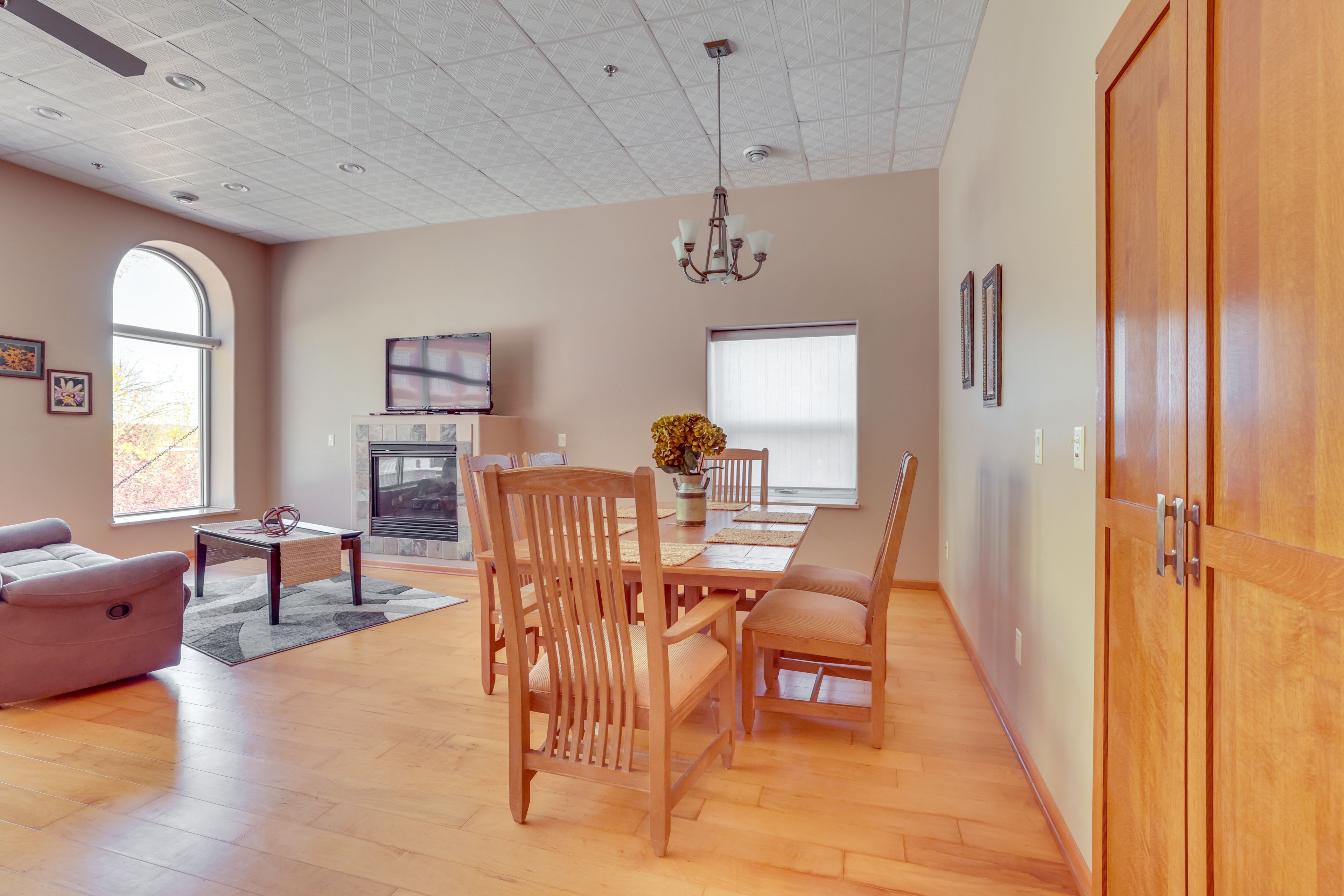 Dining Room | Central A/C & Heating
