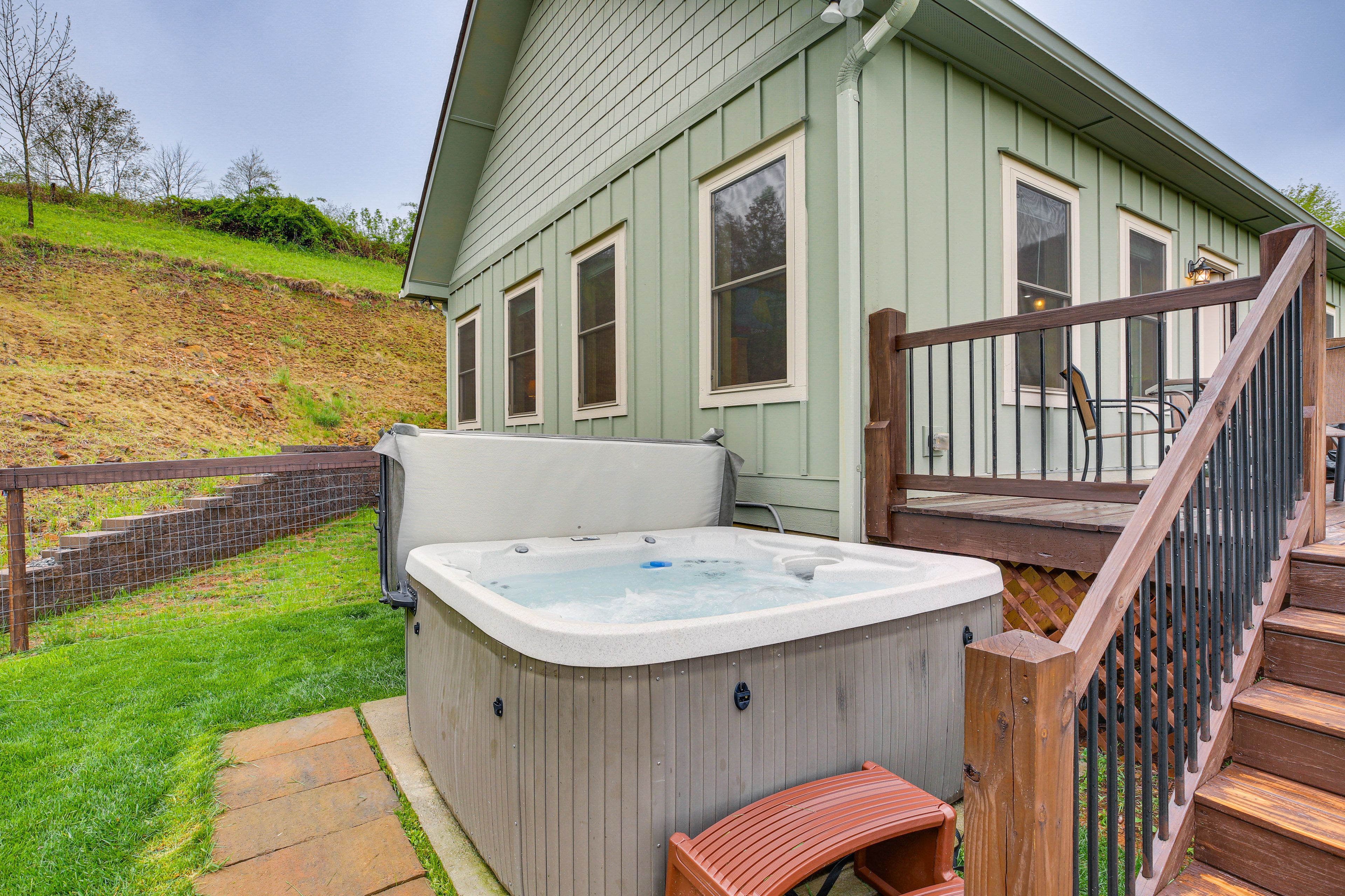 Private Hot Tub