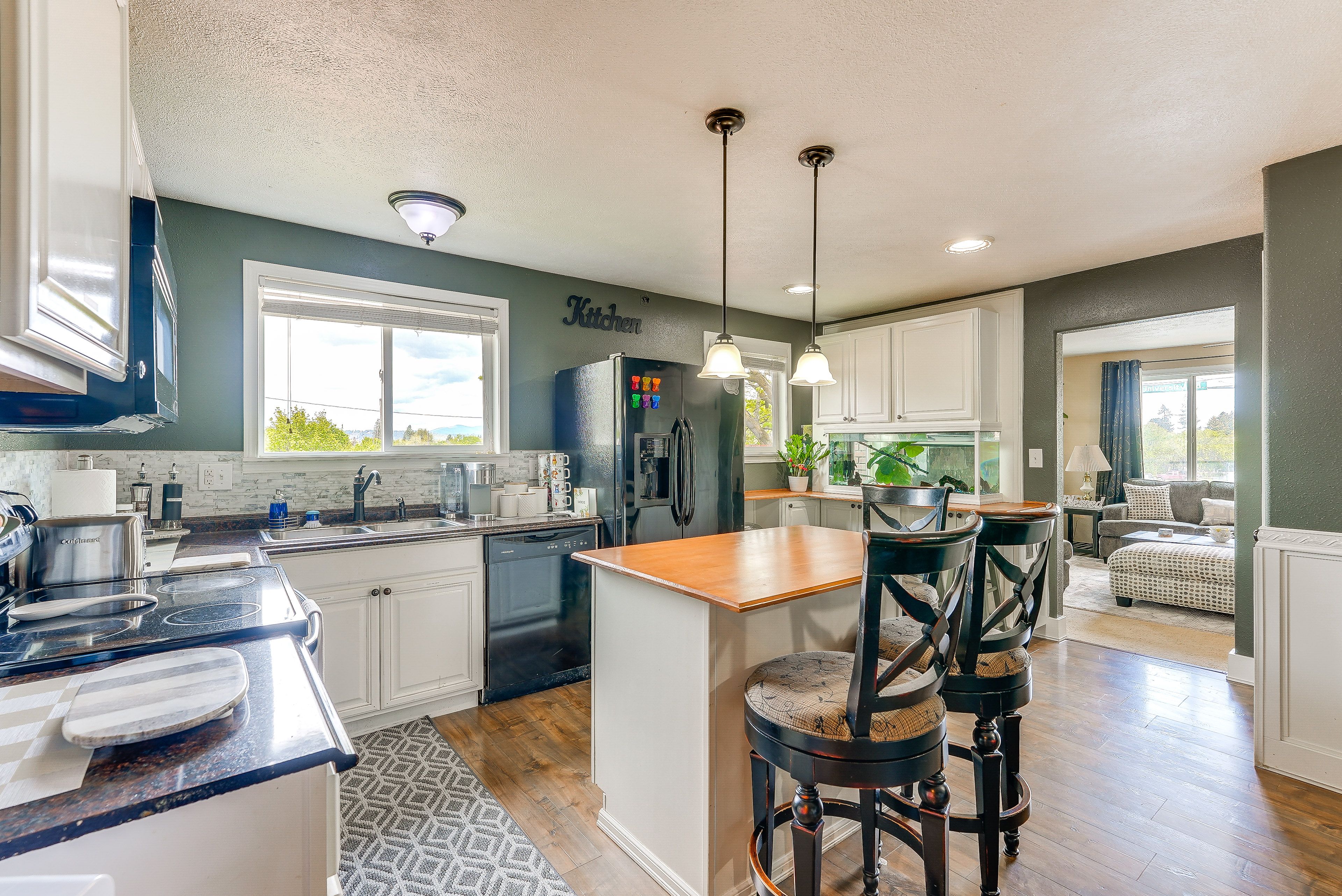 Kitchen | Microwave | Water Dispenser | 2nd Floor
