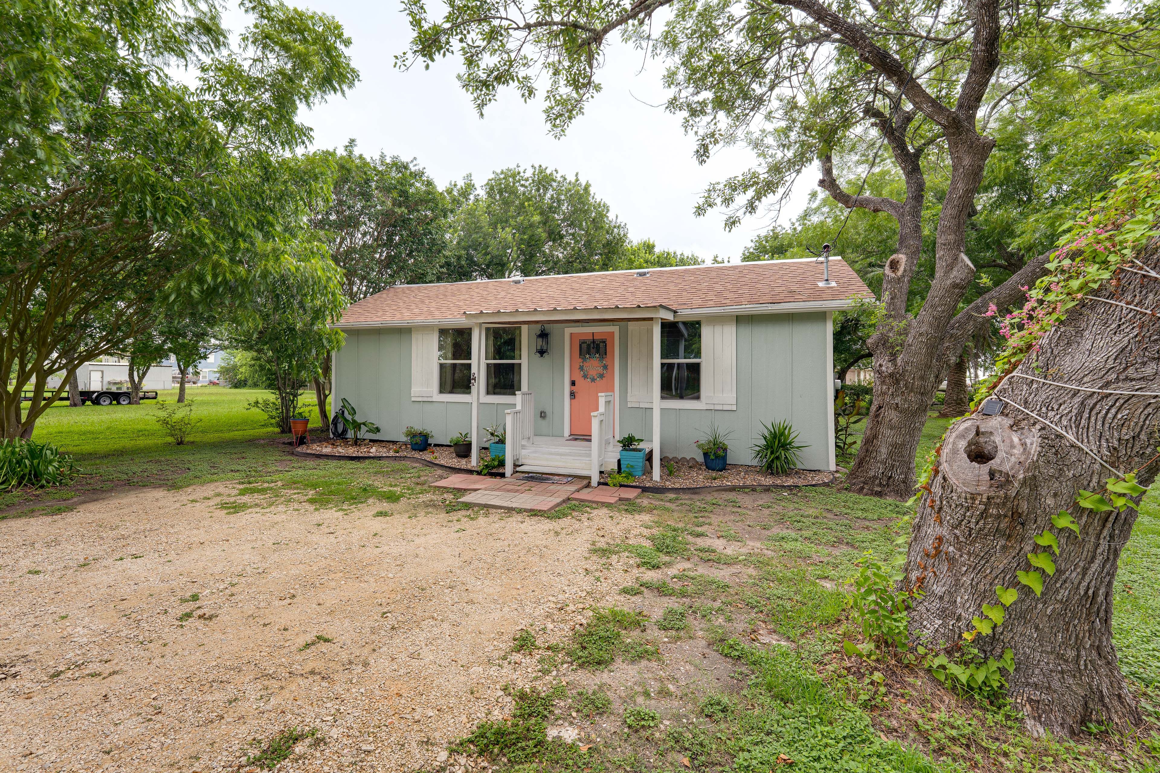 Home Exterior | Self Check-In | 0.2 Mi to Fishing Pier