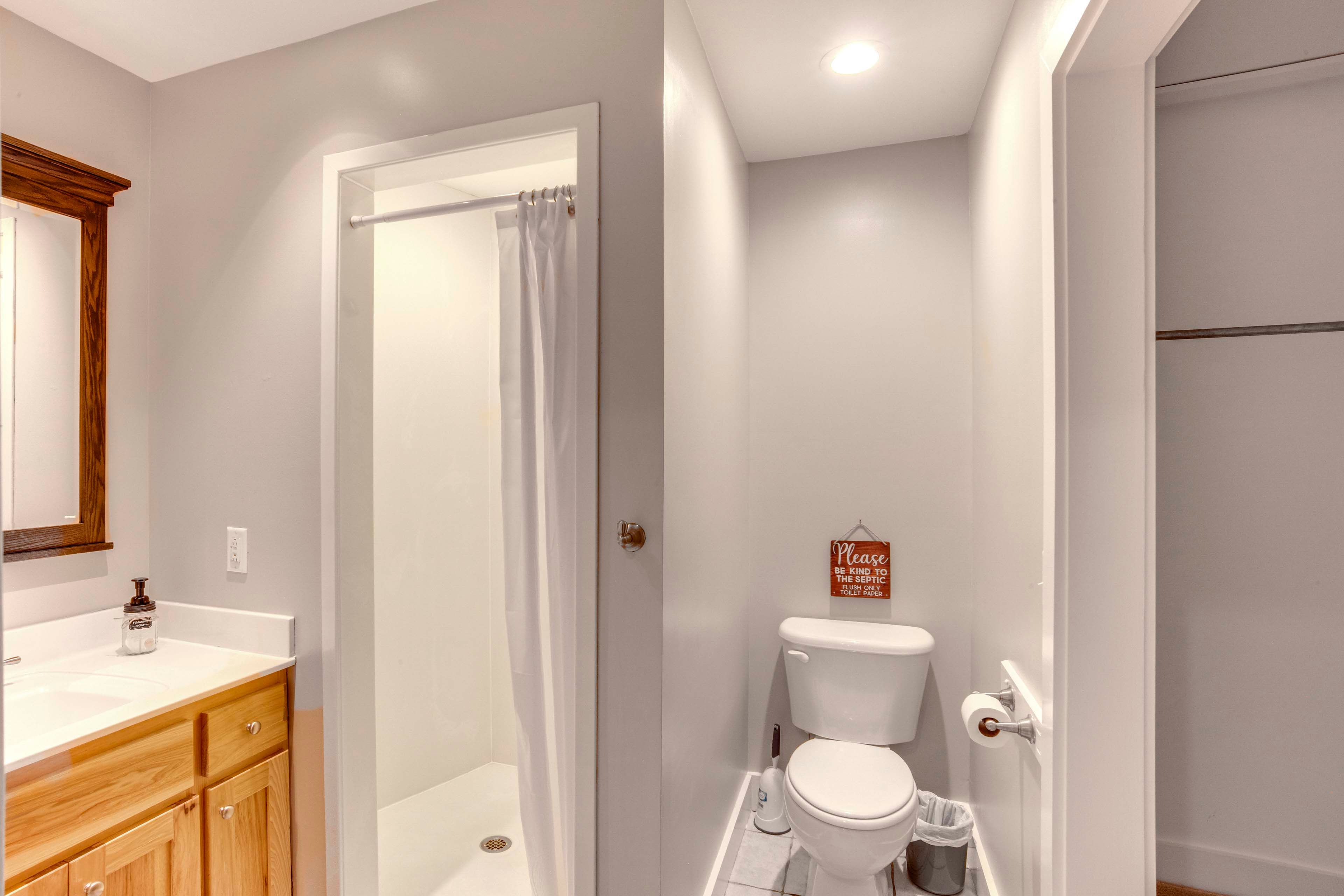 En-Suite Bathroom