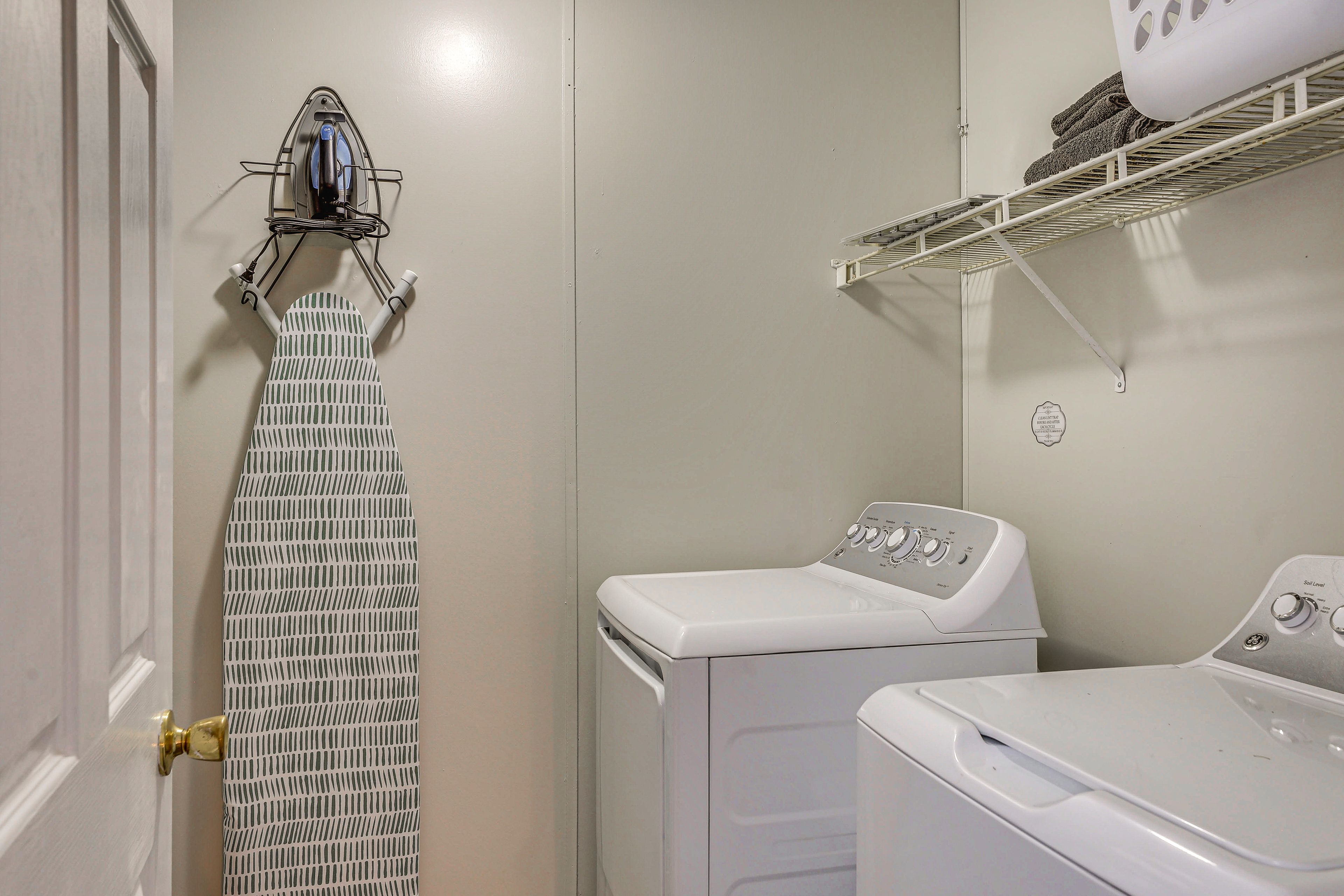 Laundry Room | Linens Provided