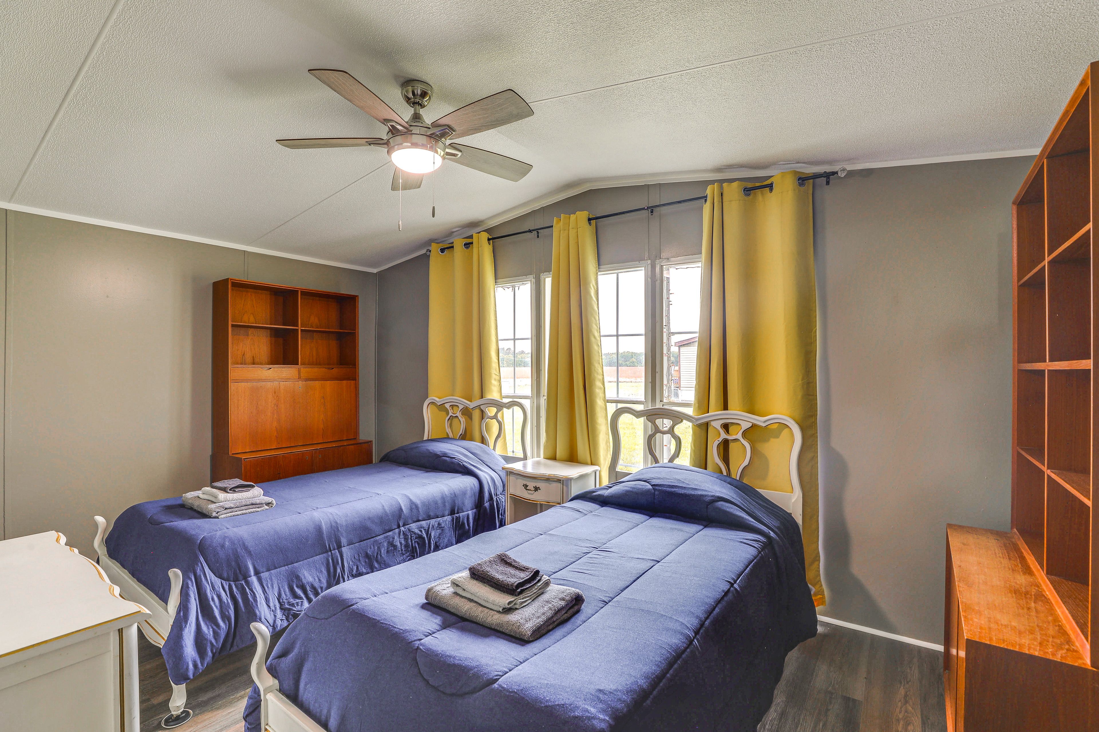 Bedroom 3 | 2 Twin Beds