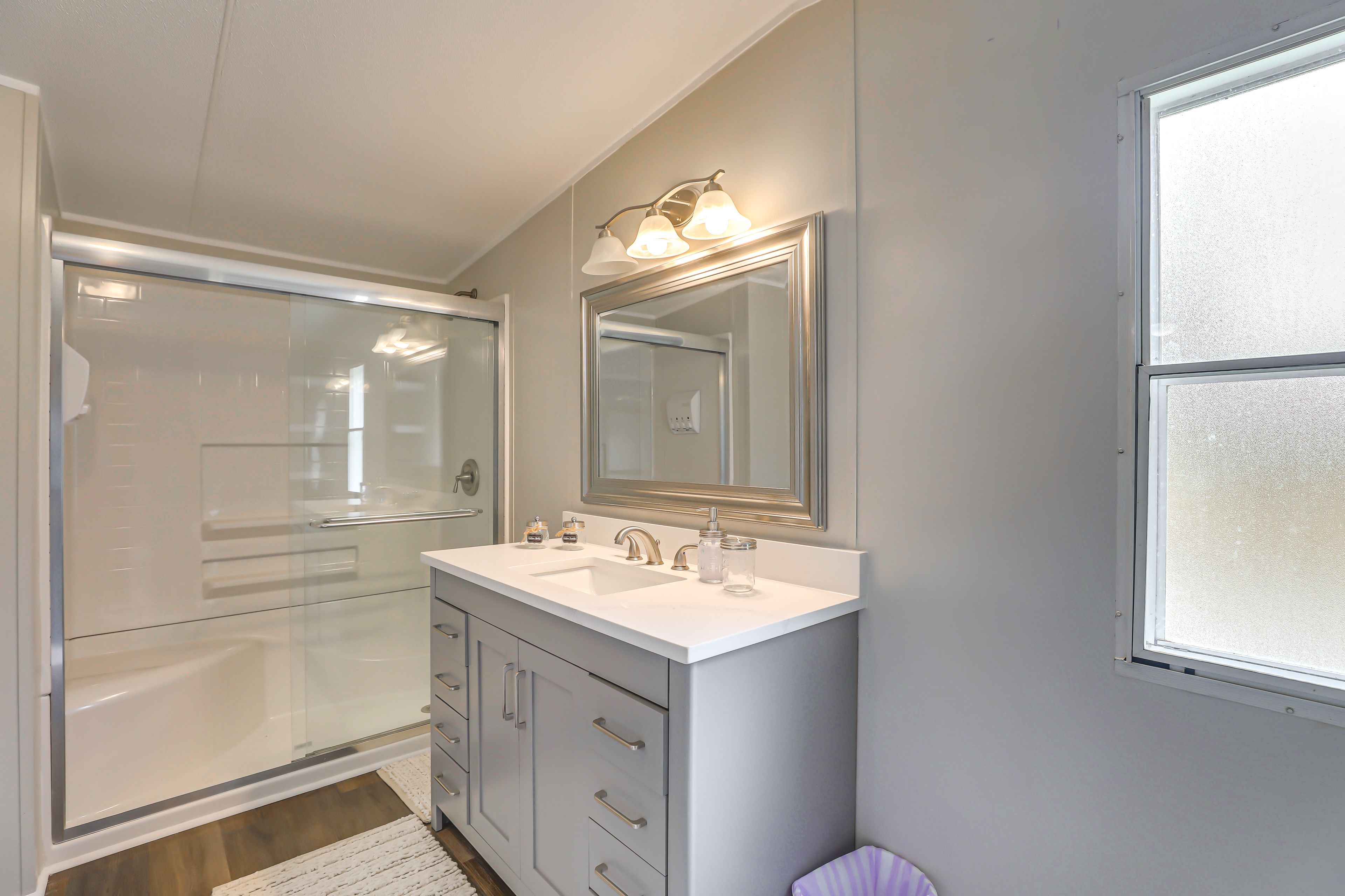 En-Suite Bathroom | Towels Provided