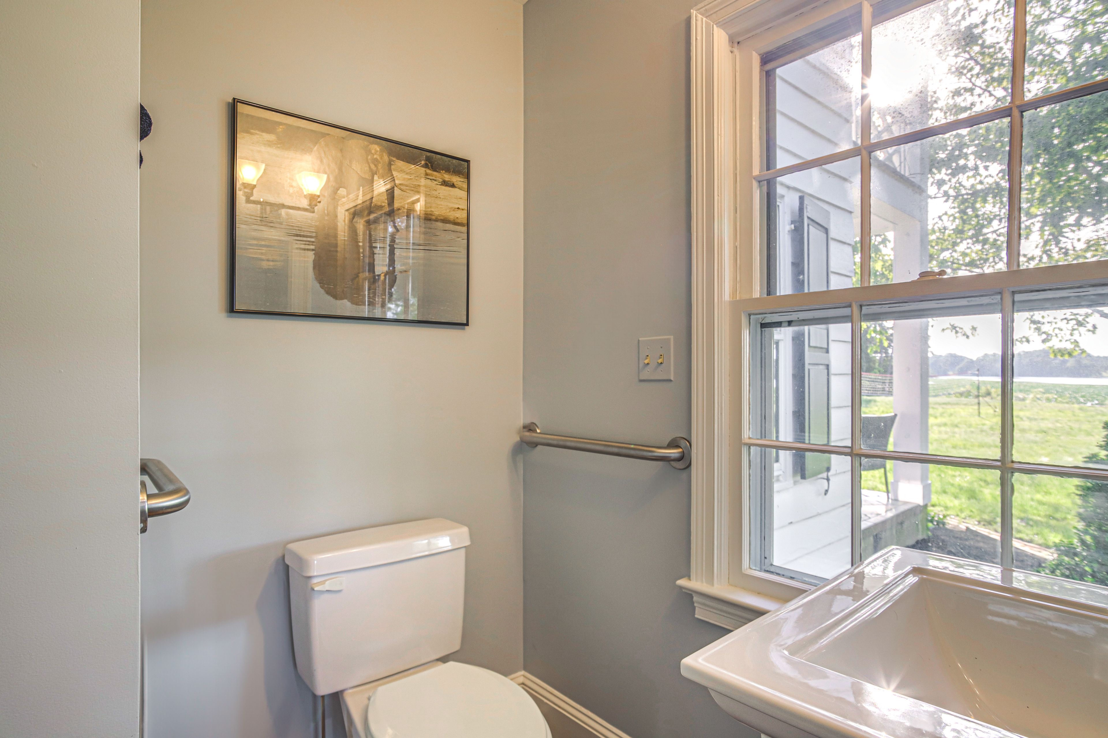 En-Suite Bathroom | 1st Floor