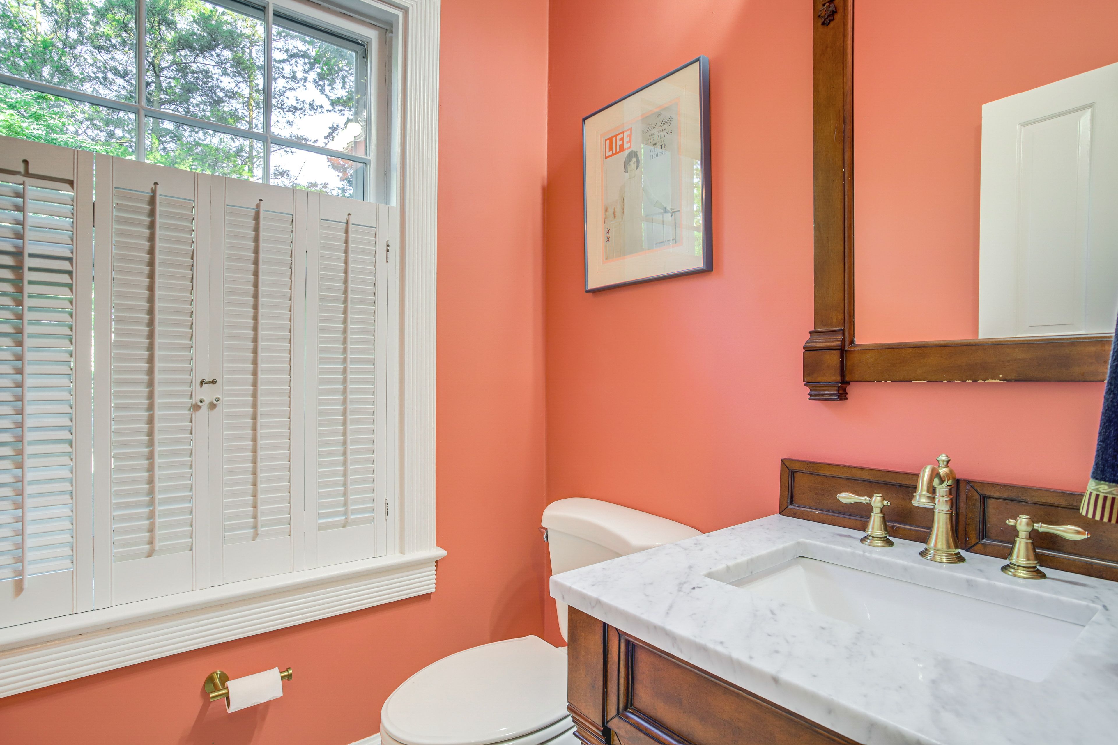 Half Bathroom | 1st Floor