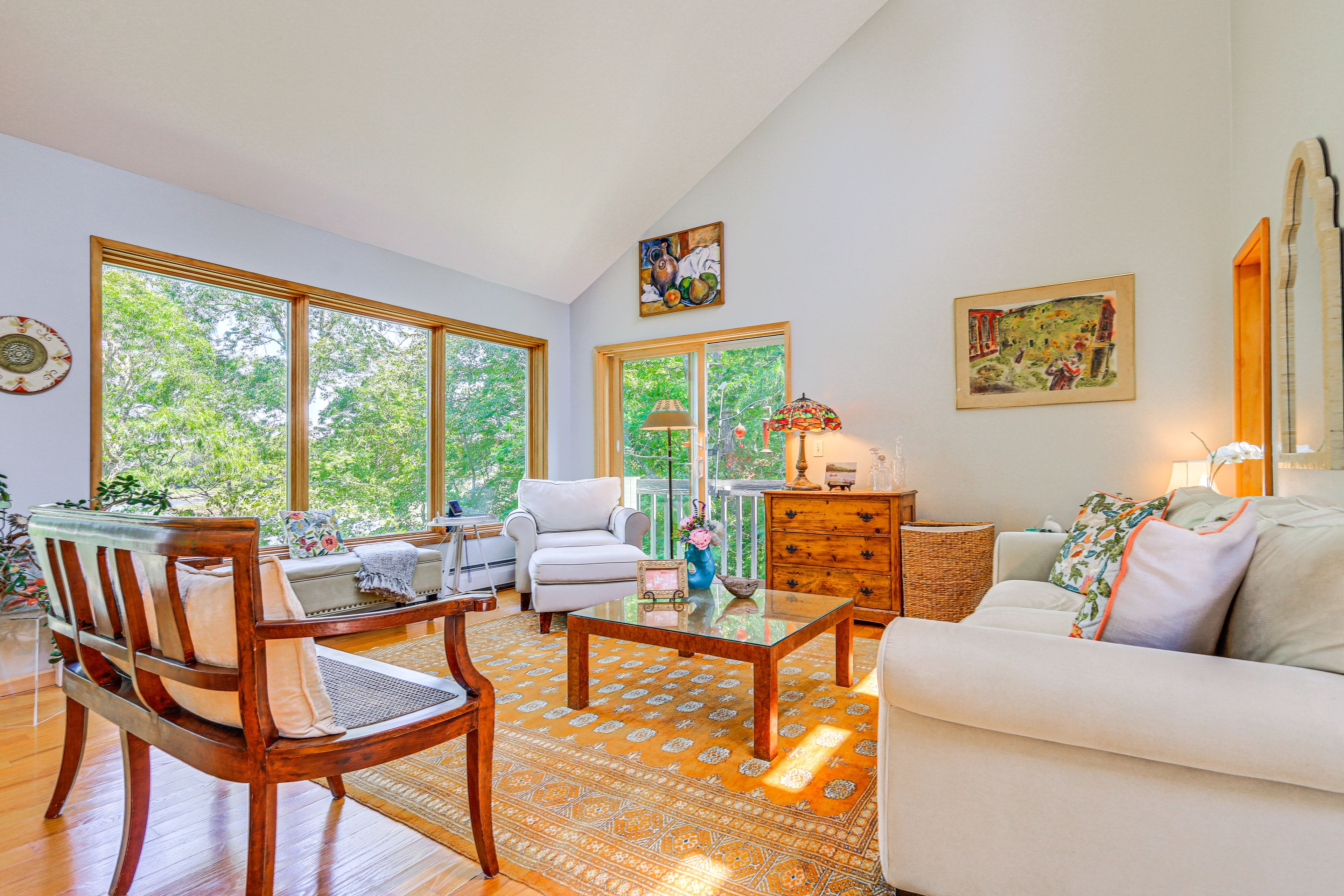 Living Room | 2nd Floor | Smart TV | Free WiFi | Wood-Burning Stove