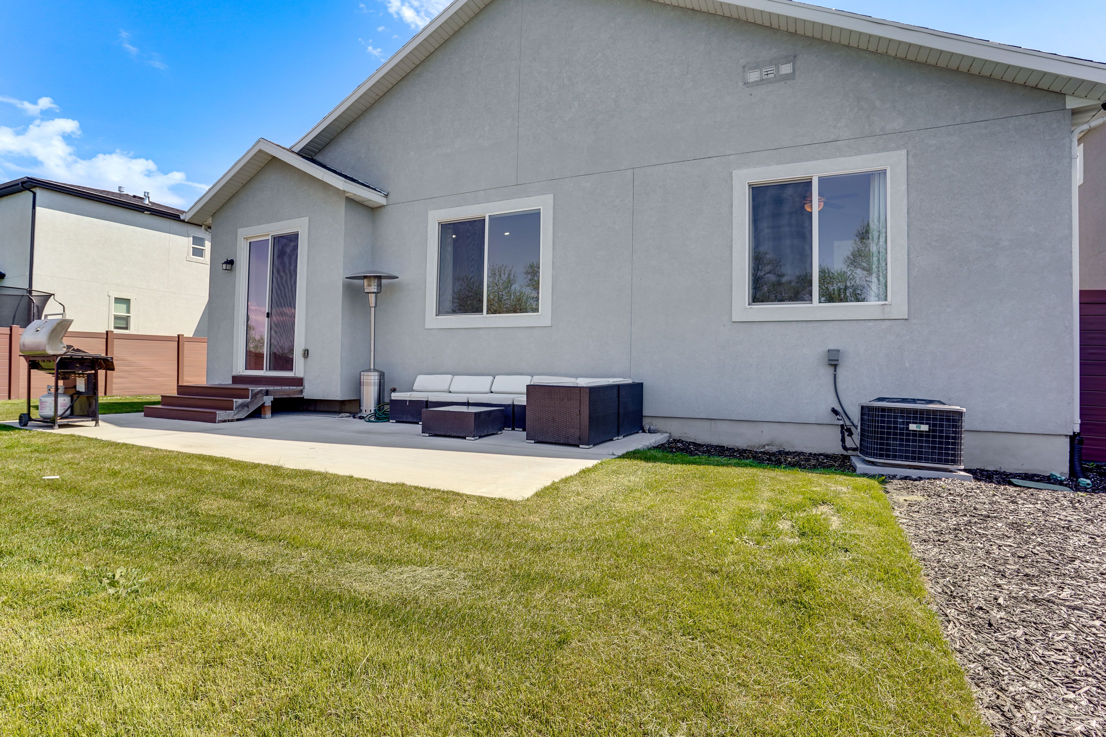 Private Yard | Patio | Gas Grill