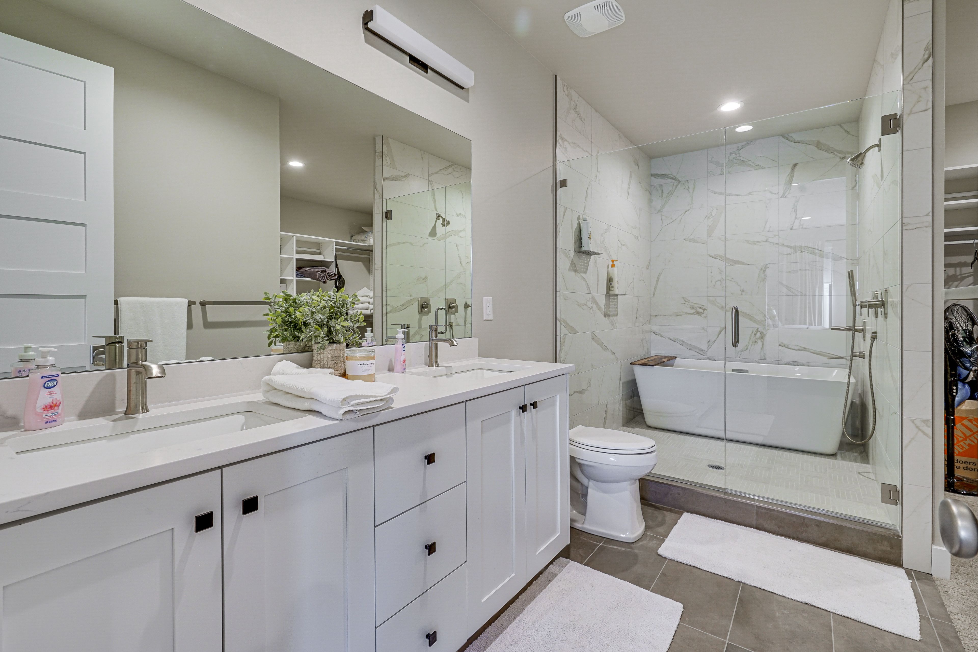 Bathroom | Towels Provided | 2nd Floor