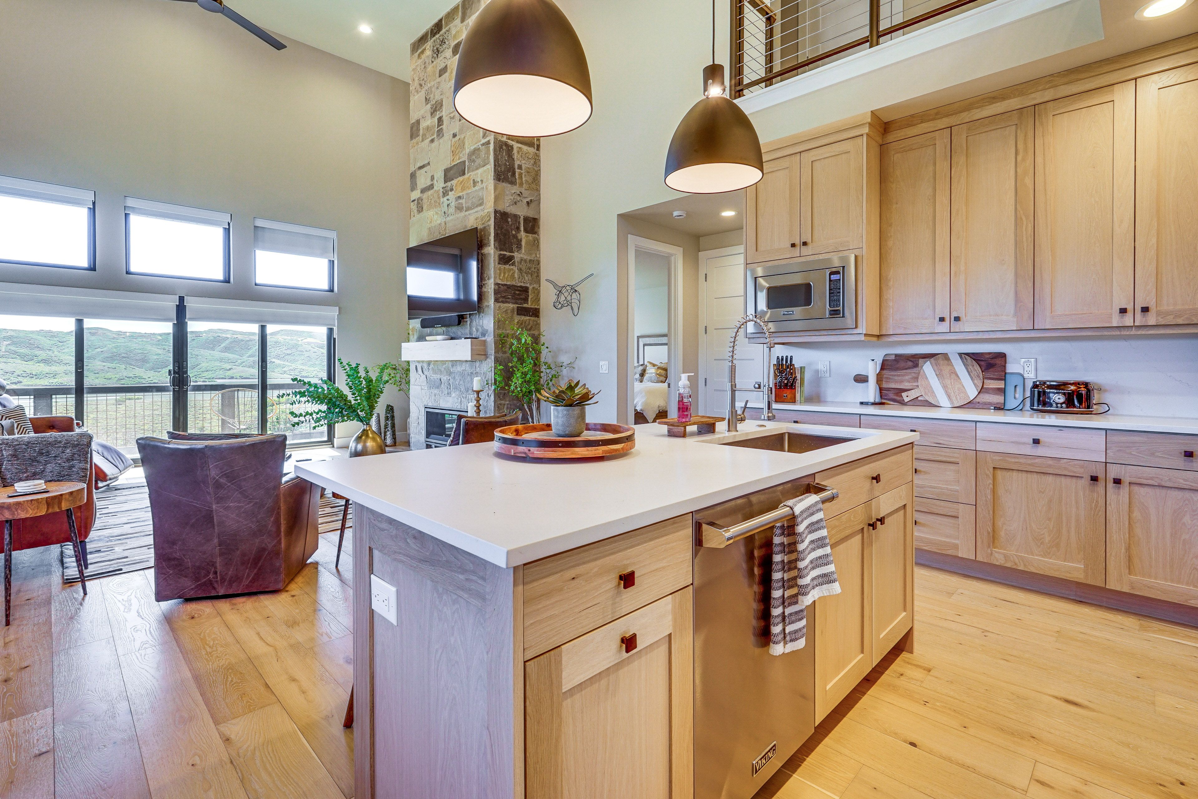 Kitchen | Dishwasher | 1st Floor