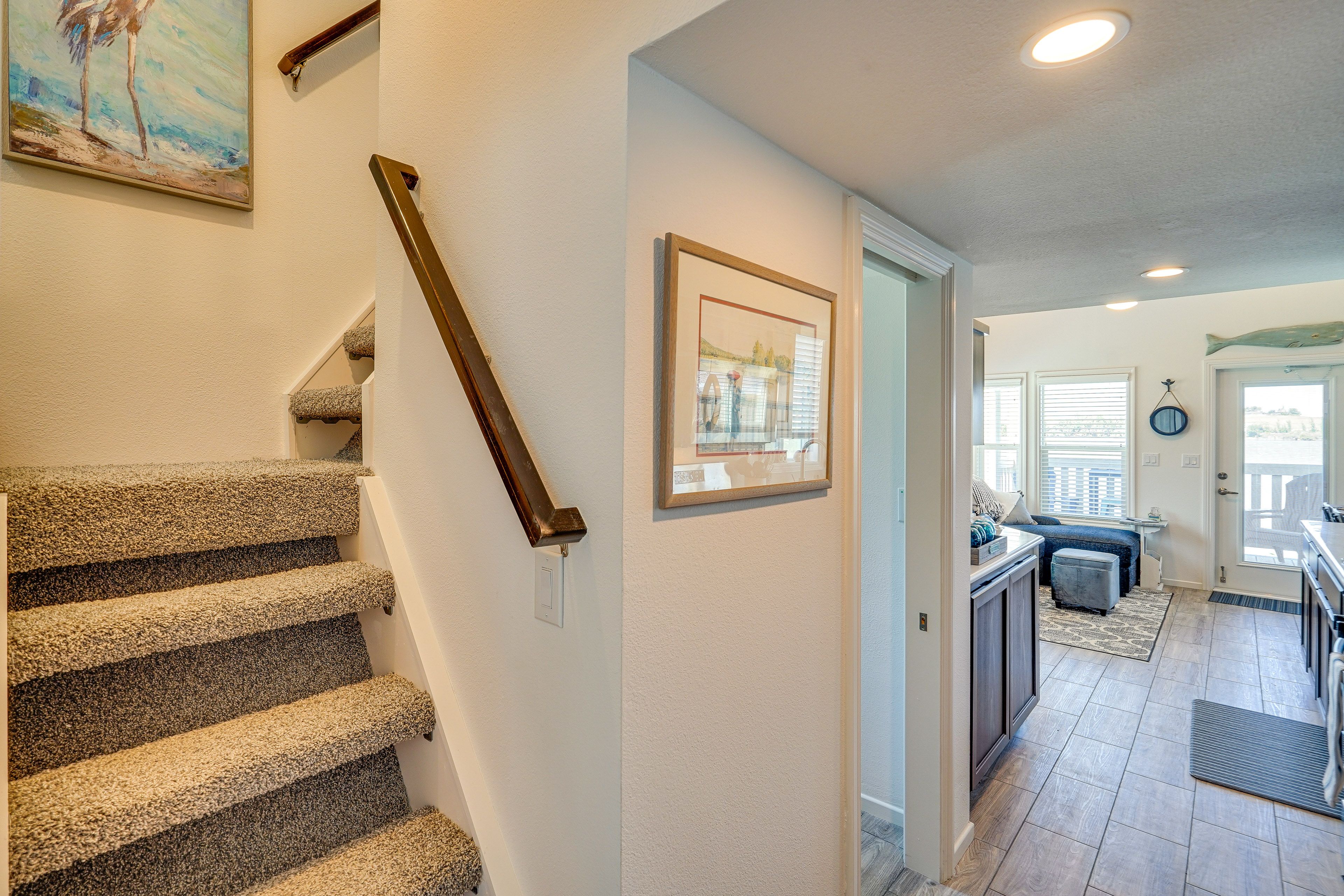 Stairs to 2nd Floor