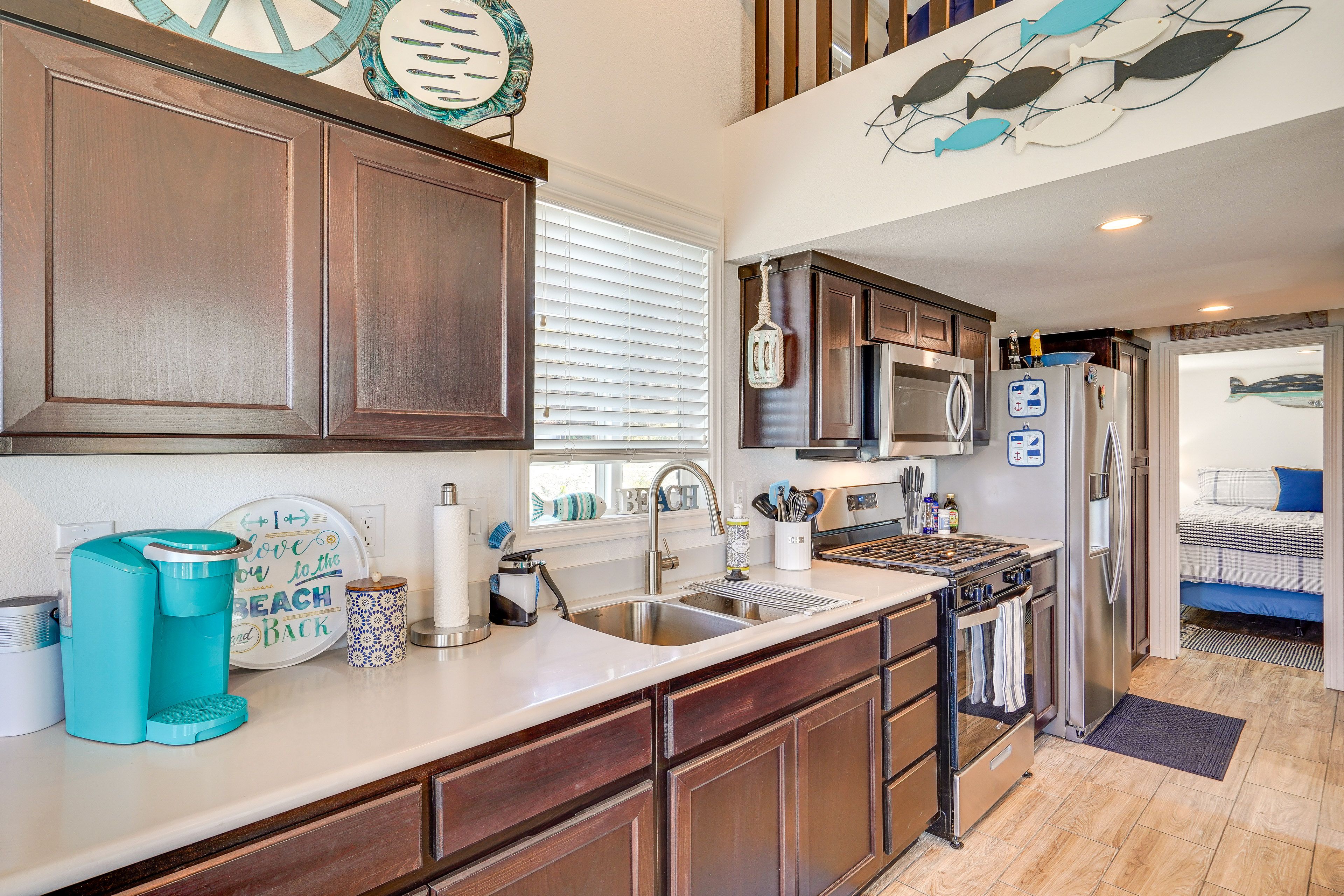 Kitchen | 1st Floor | Keurig Coffee Maker | Cooking Basics