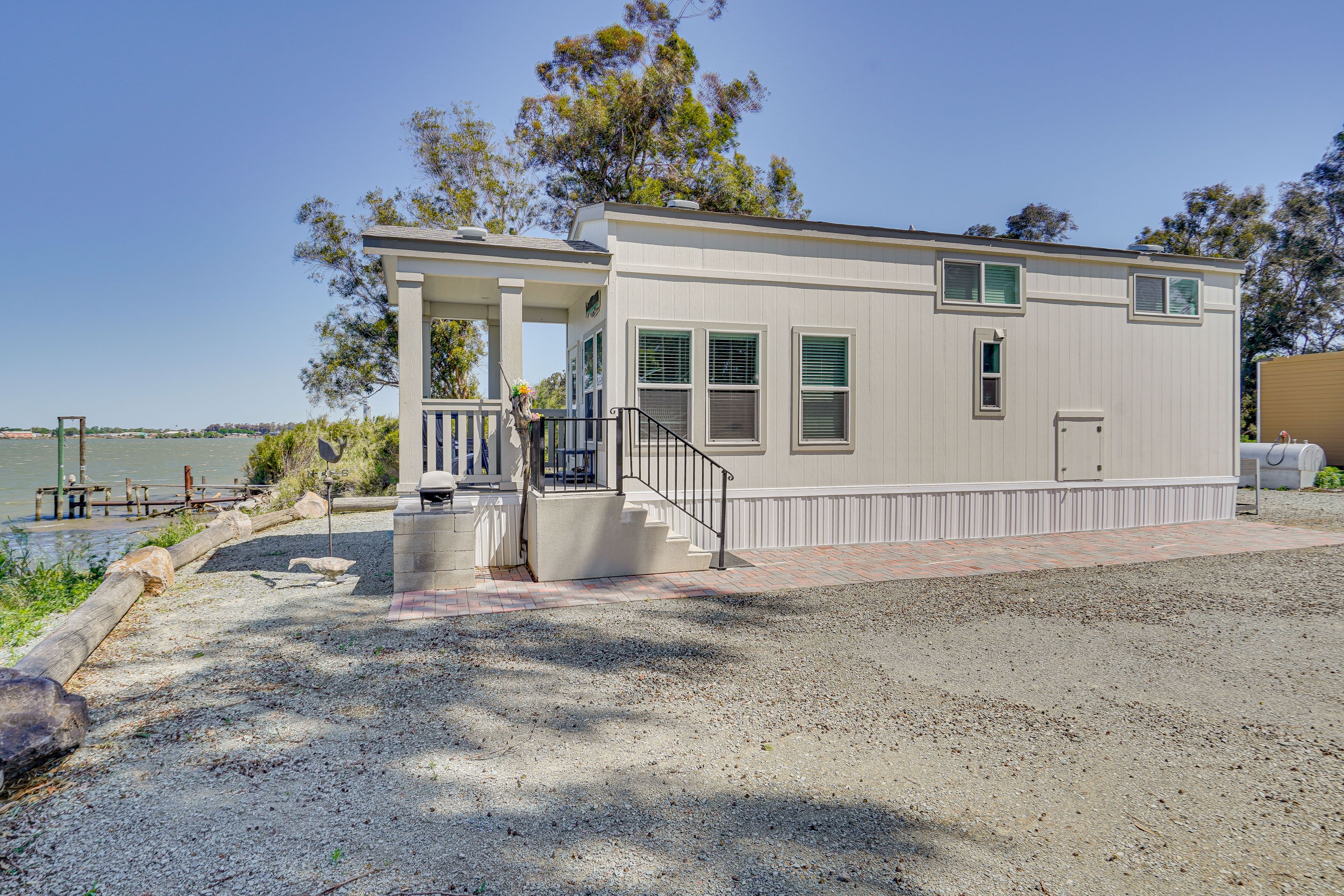 Riverfront Property | Grill | Driveway Parking (2 Vehicles) | RV/Trailer Parking