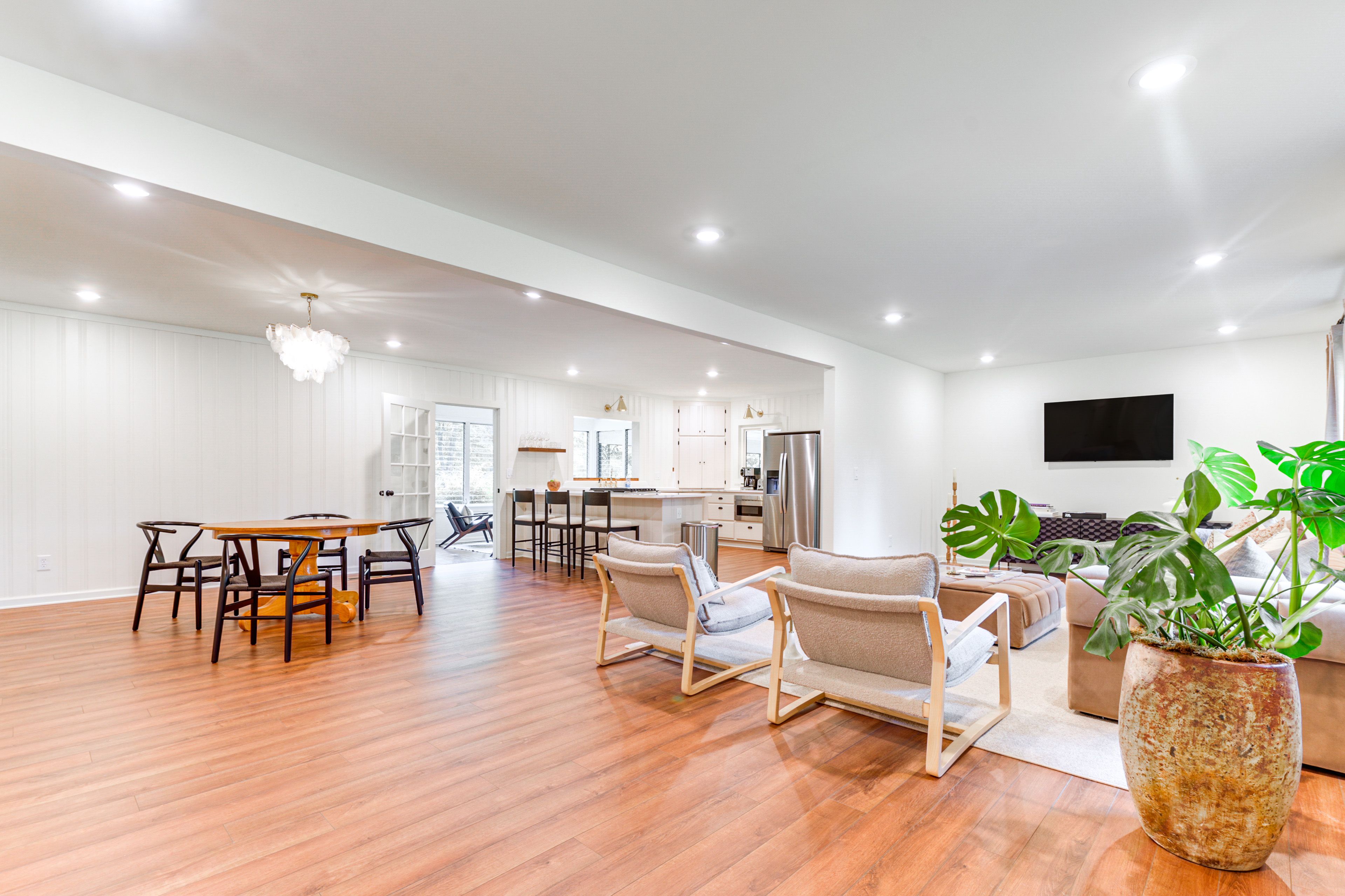 Living Room | Central A/C & Heating | Interior Stairs Required