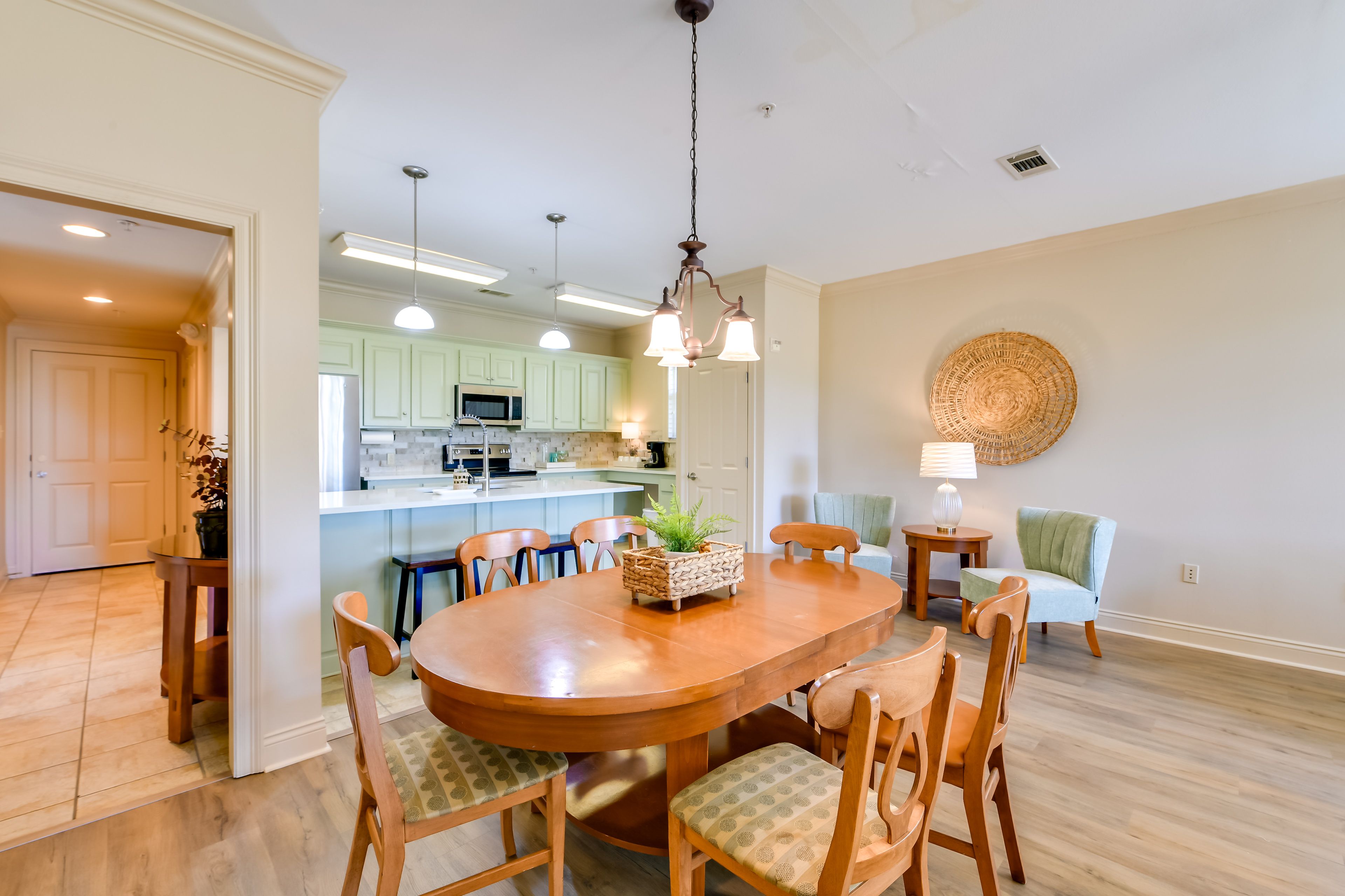 Dining Area | Dishware & Flatware Provided | Central A/C & Heat | 1st Floor