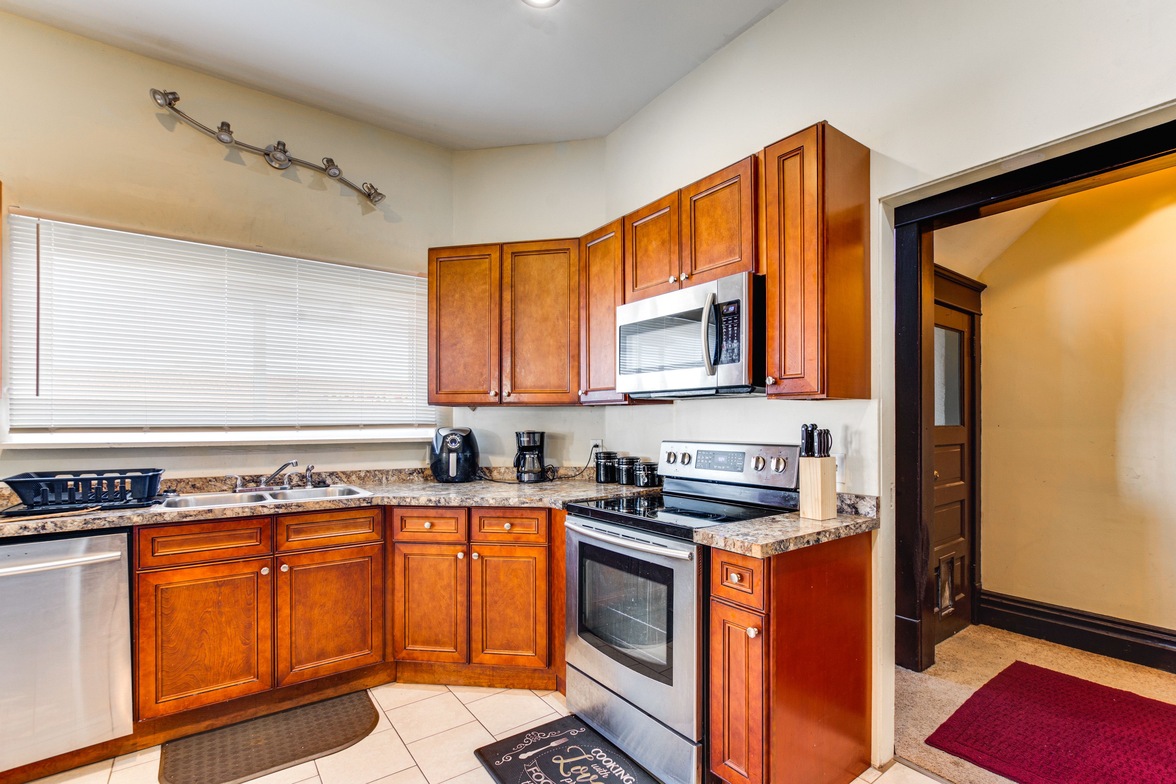 Kitchen | 1st Floor