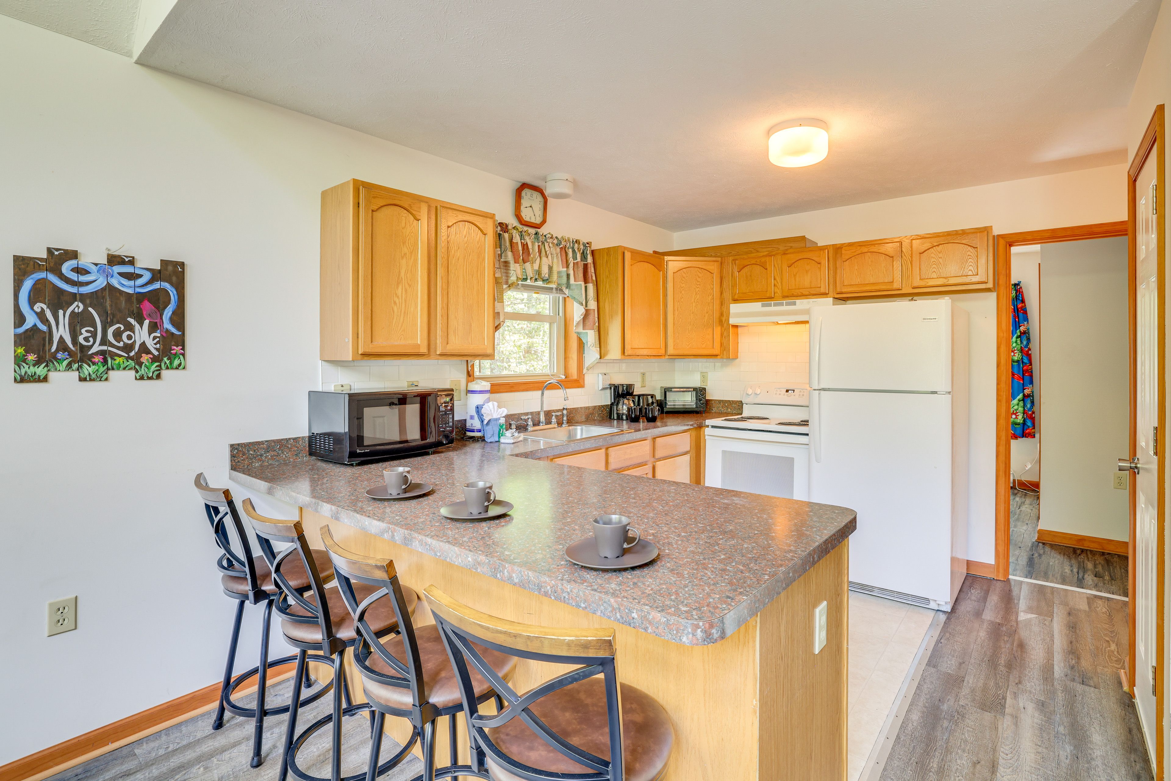 Kitchen | Dishwasher | 2nd Floor