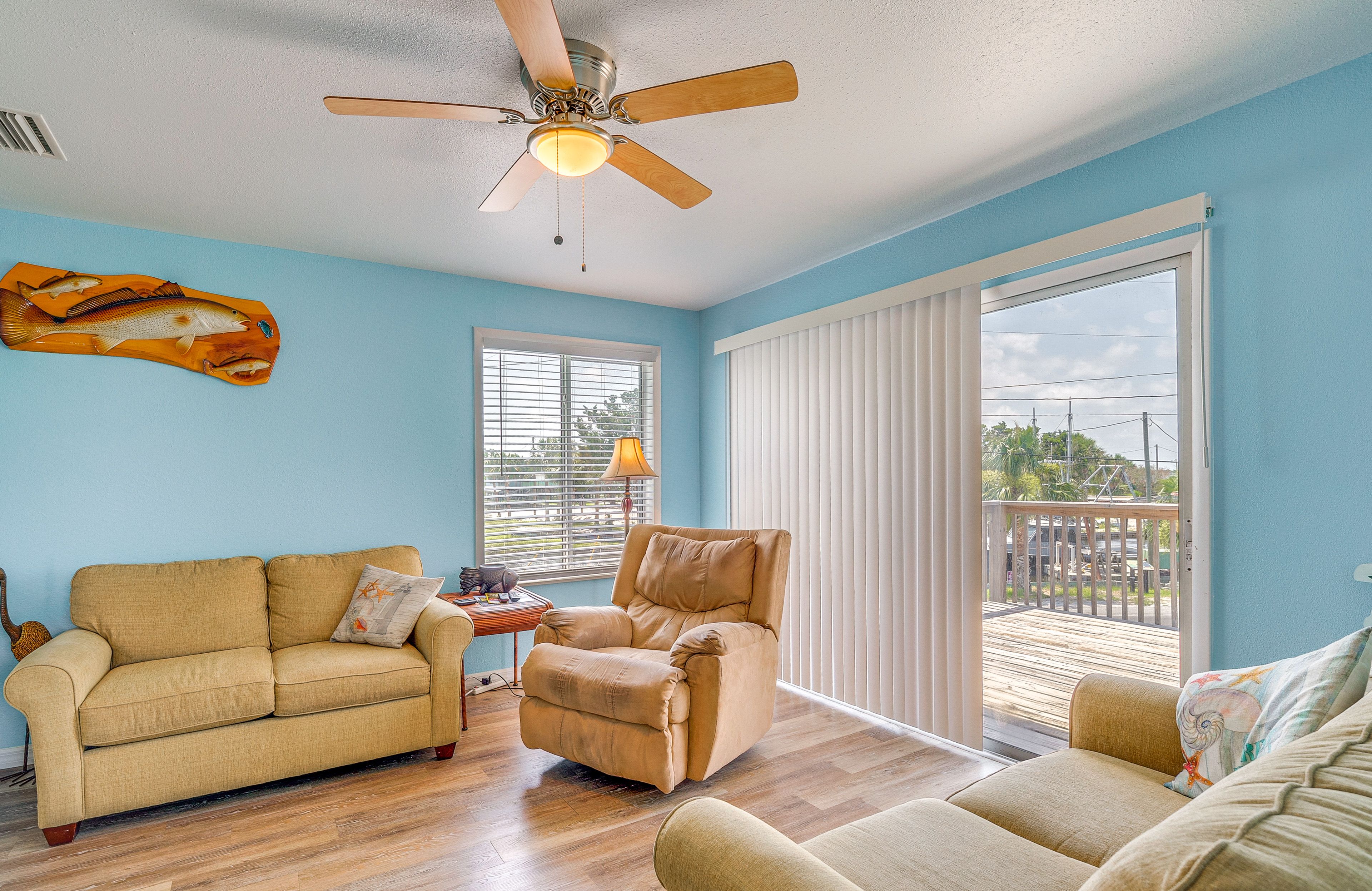Living Room | 2nd Floor