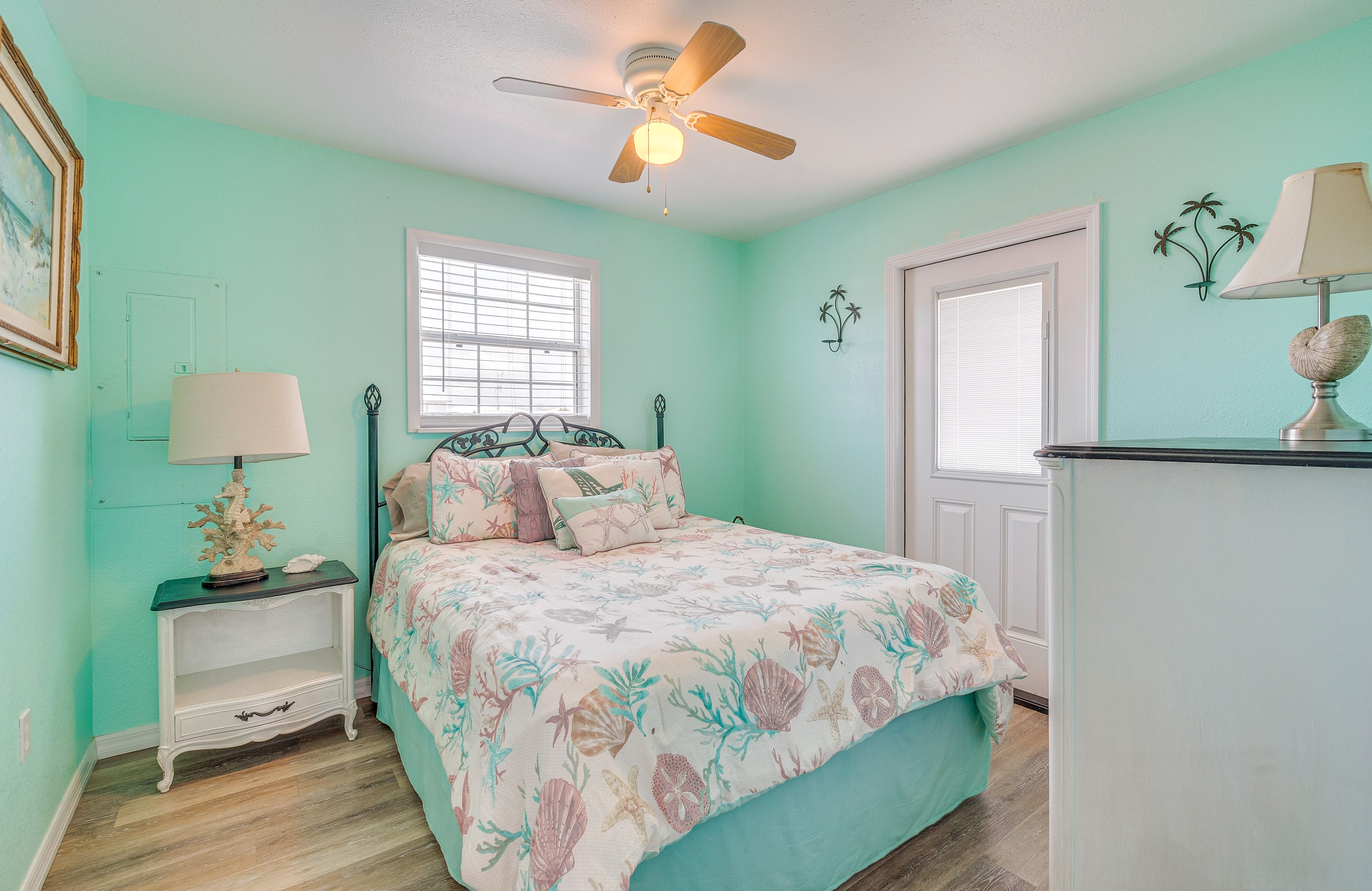 Bedroom 2 | Queen Bed | 2nd Floor