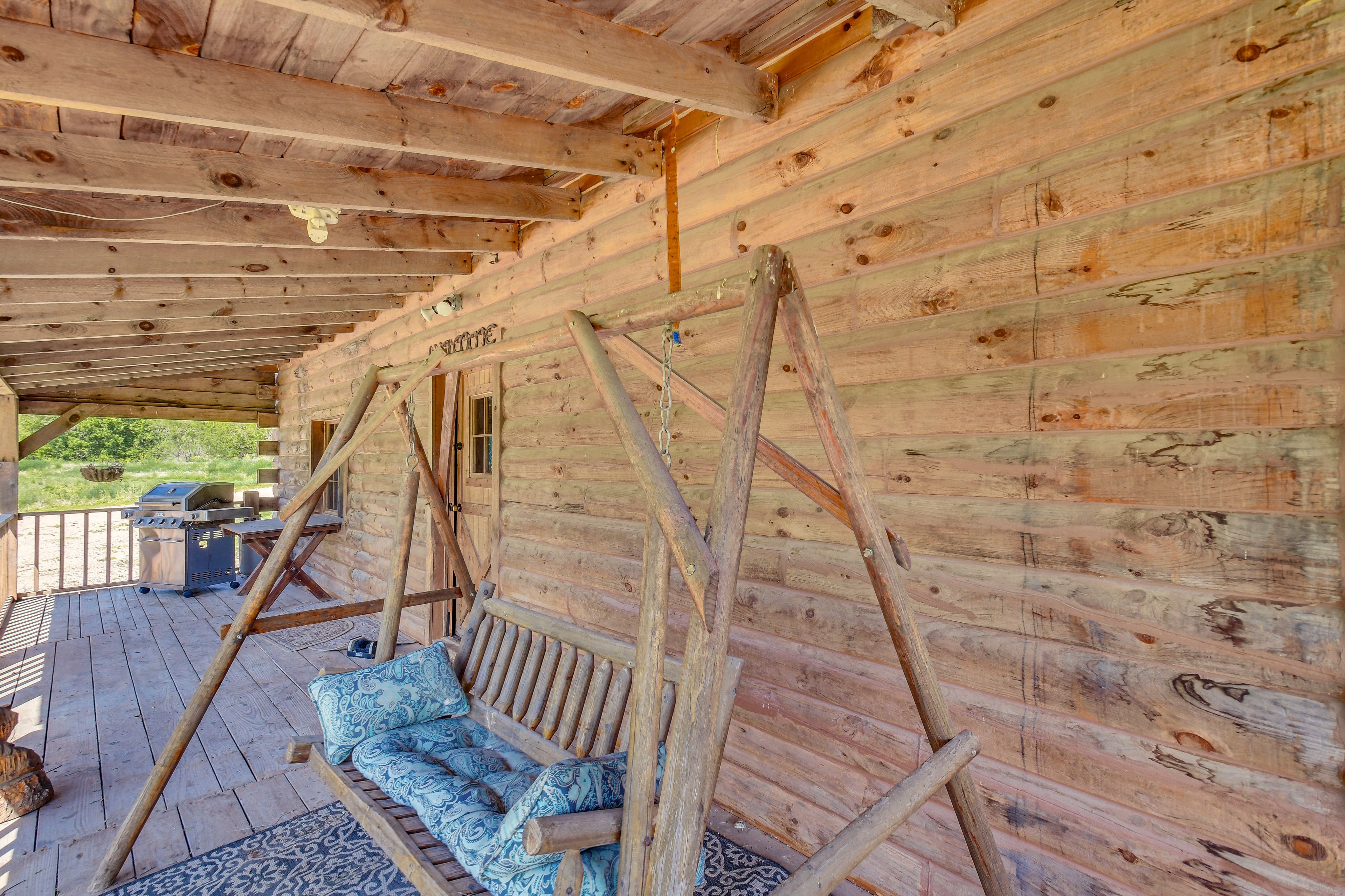 Front Porch | Gas Grill | Swinging Bench