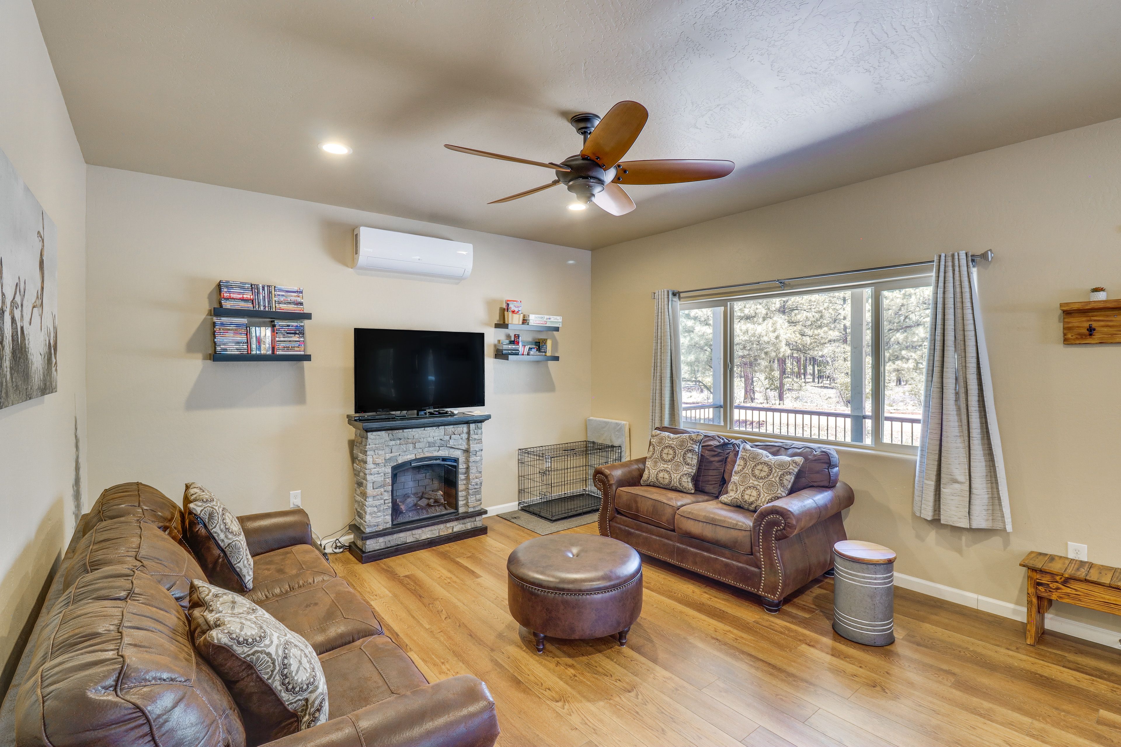 Show Low Vacation Rental | 2BR | 2BA | 1,150 Sq Ft