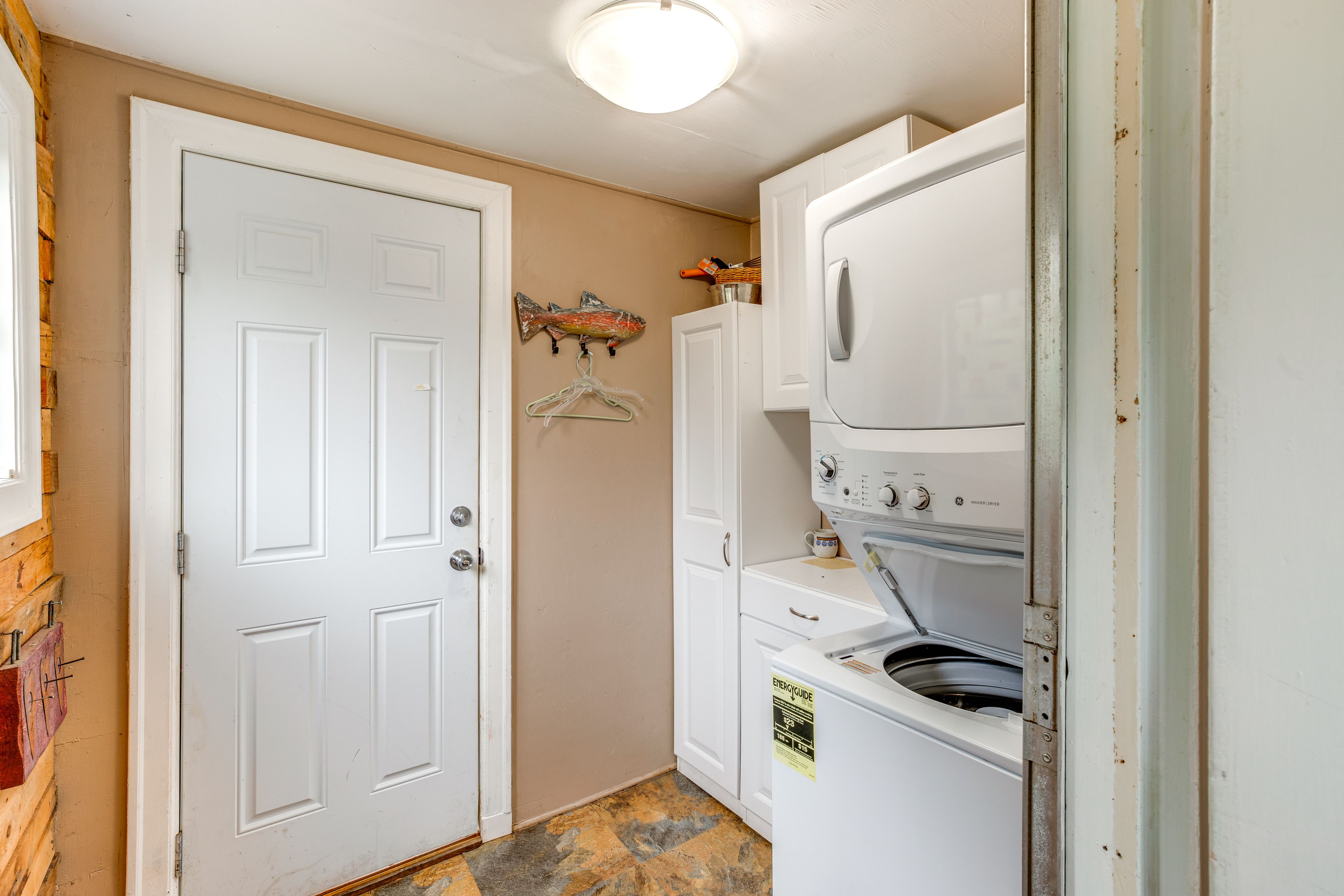 Washer + Dryer