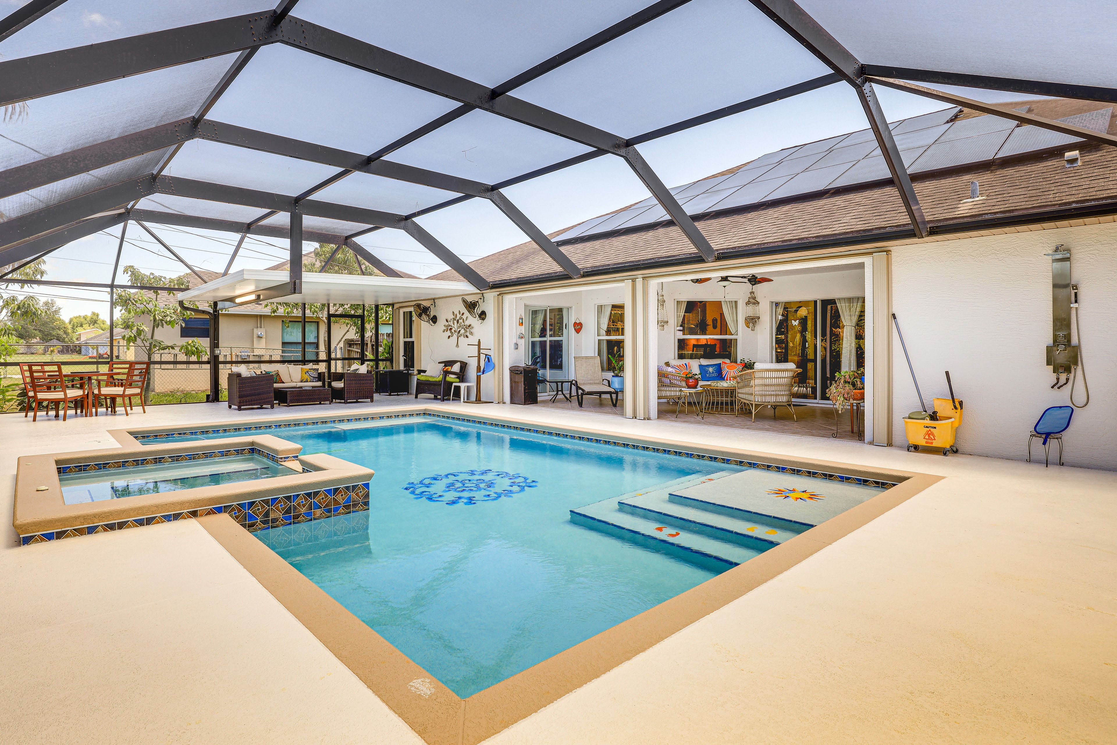Private Solar-Heated Pool | Hot Tub (Under Repair)