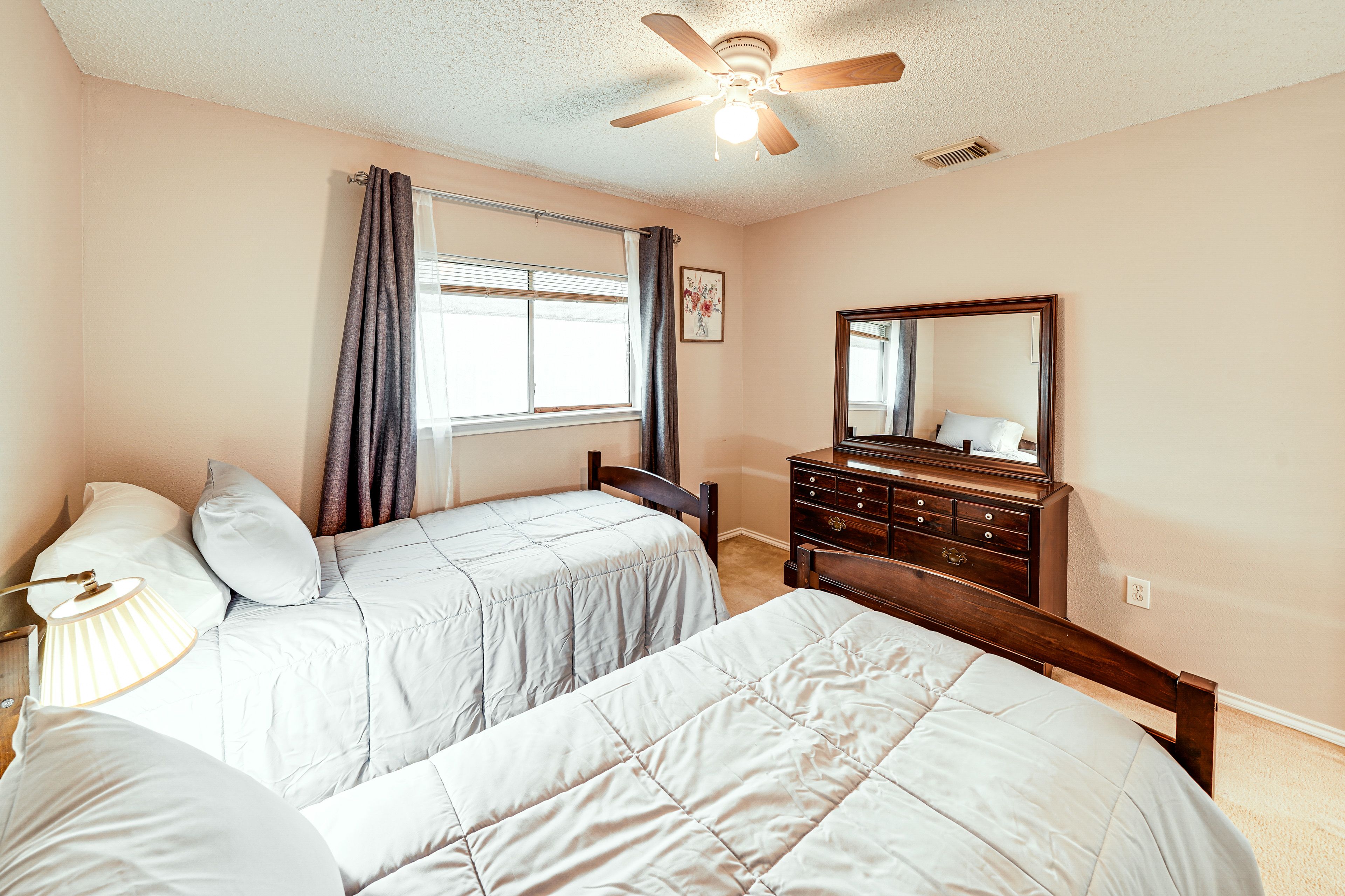 Bedroom 3 | 2 Twin Beds