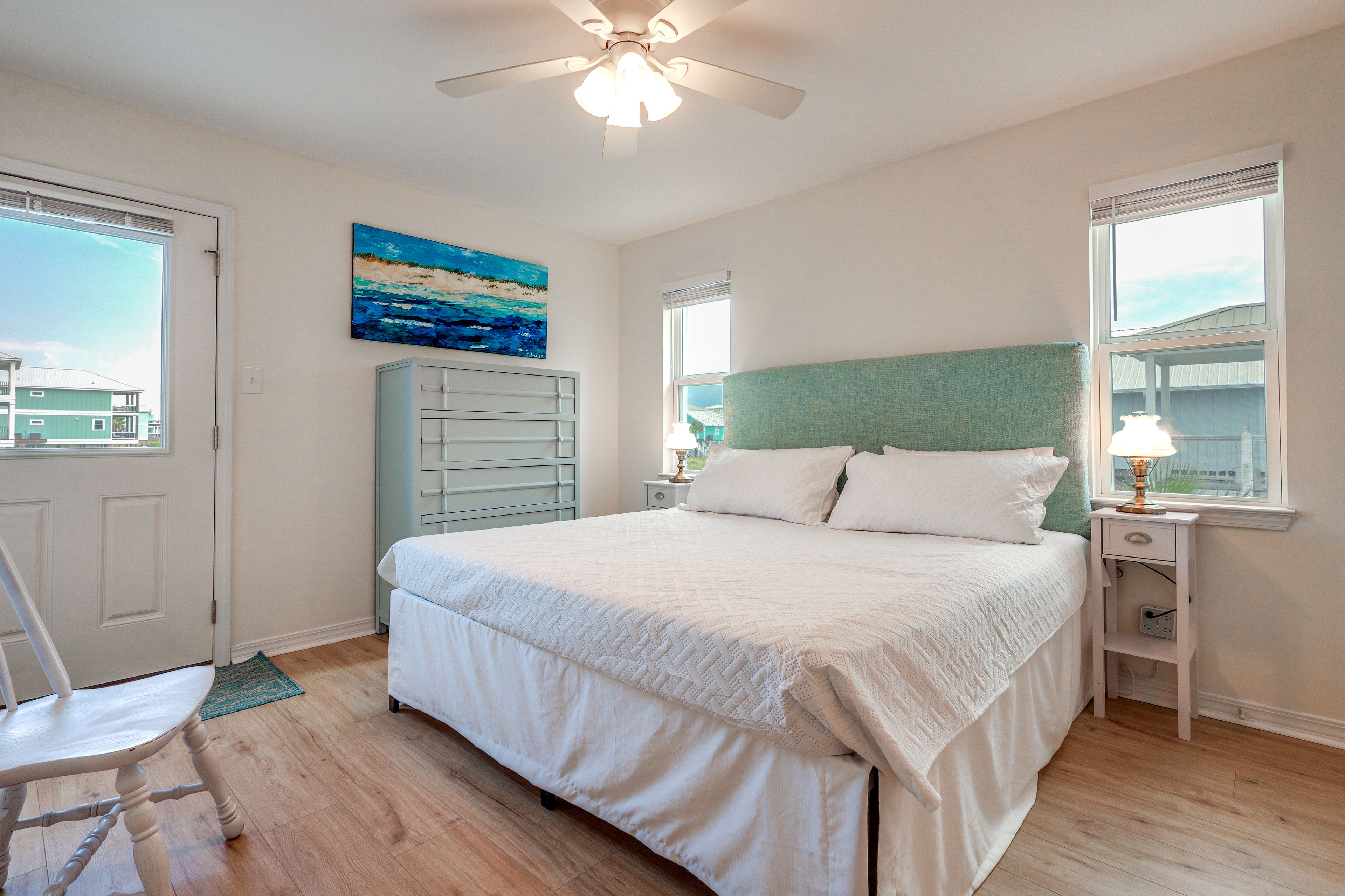 Bedroom 1 | King Bed | Linens Provided