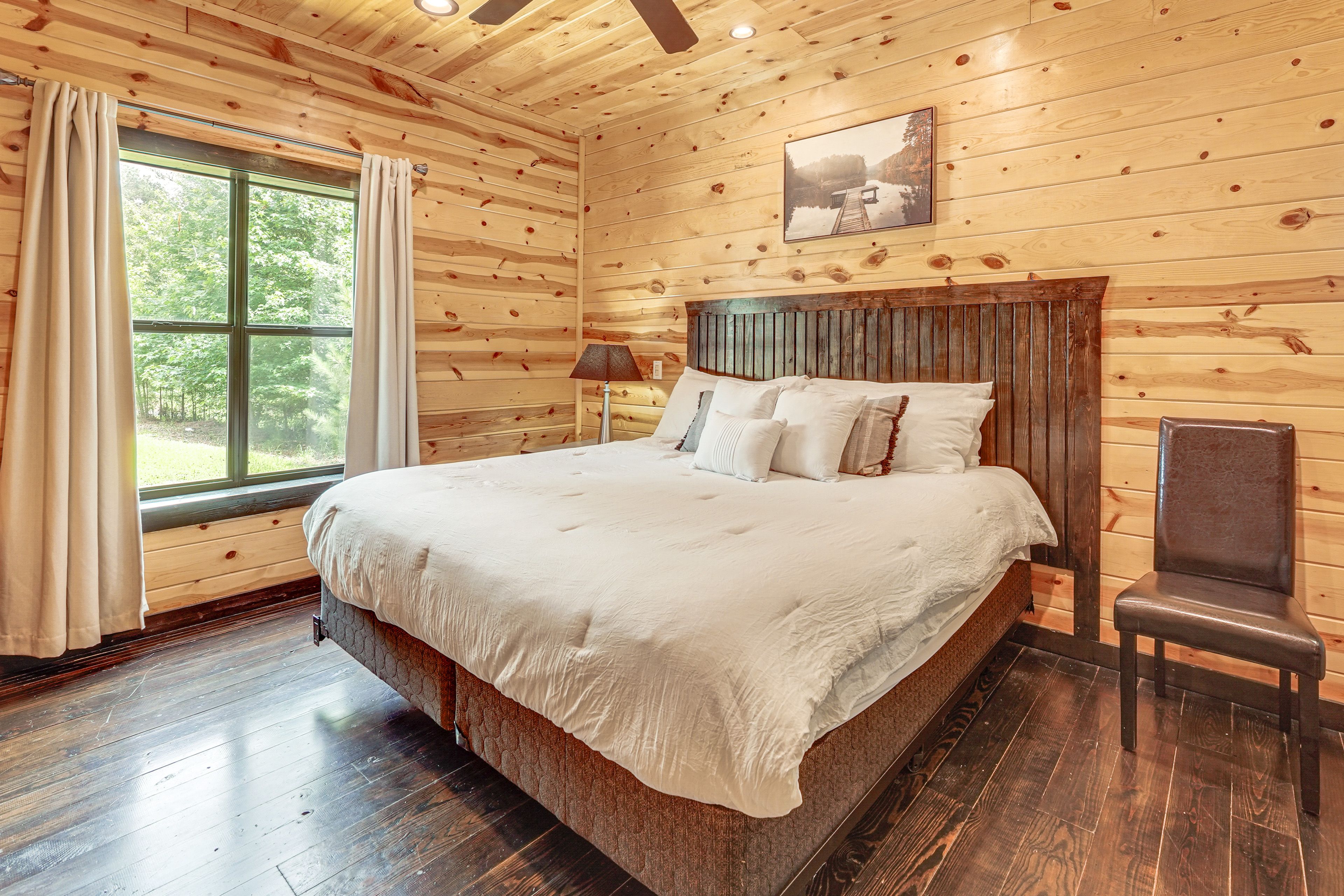 Bedroom Suite 1 | King Bed | Smart TV | Soaking Tub | 1st Floor
