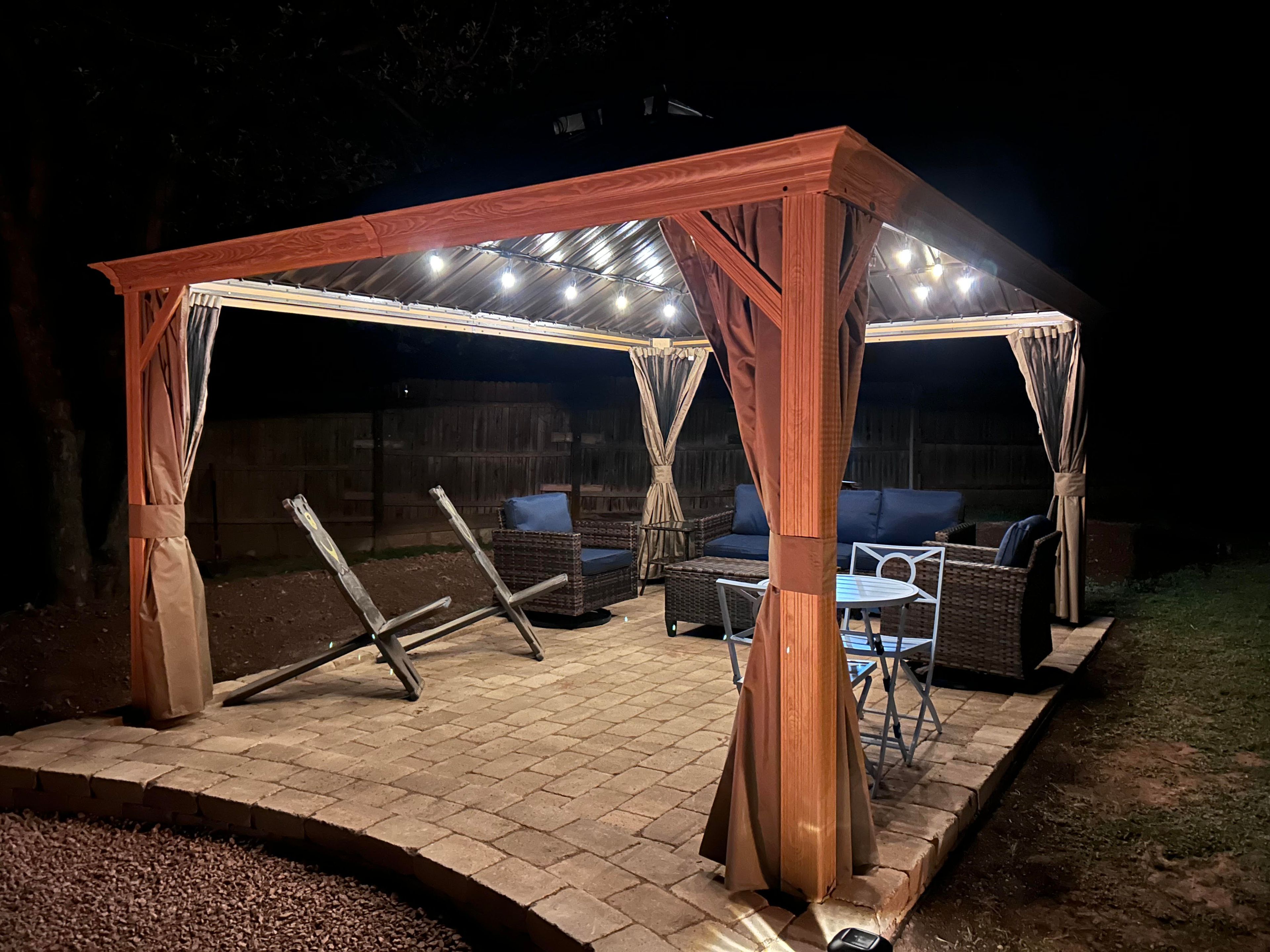 Private Yard | Patio & Fire Pit