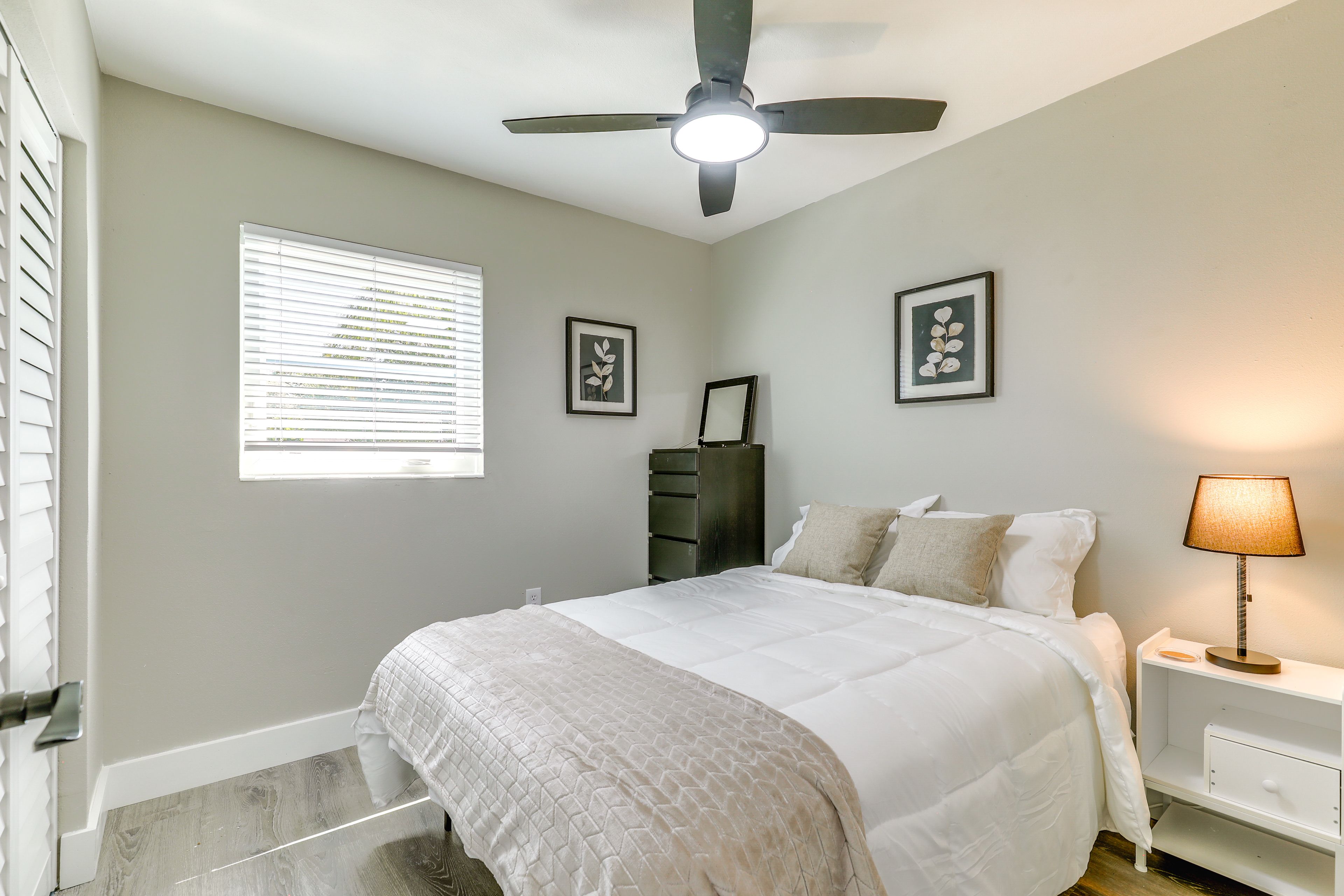 Bedroom 2 | Queen Bed | Linens Provided