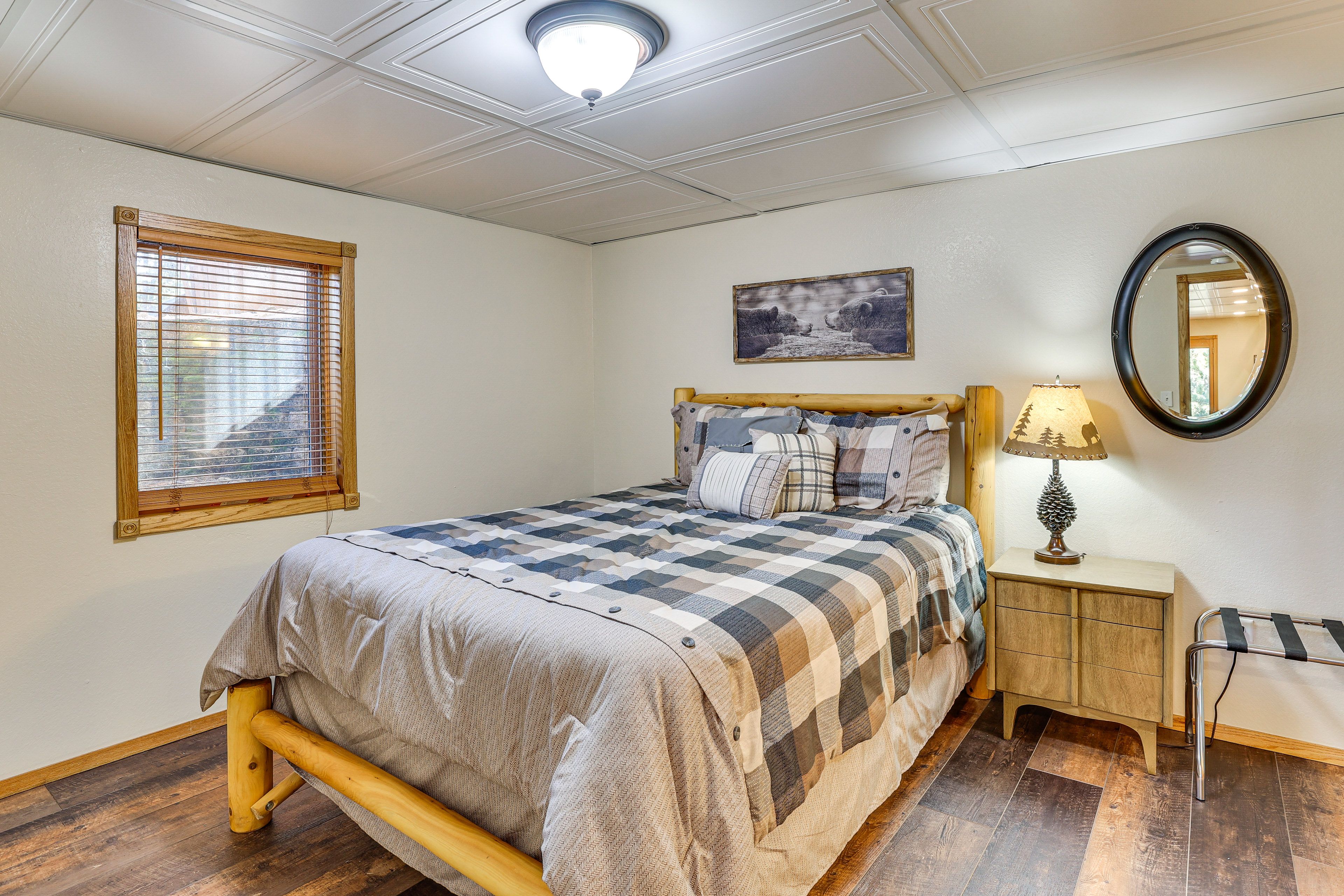 Bedroom 3 | Lower Level | Queen Bed