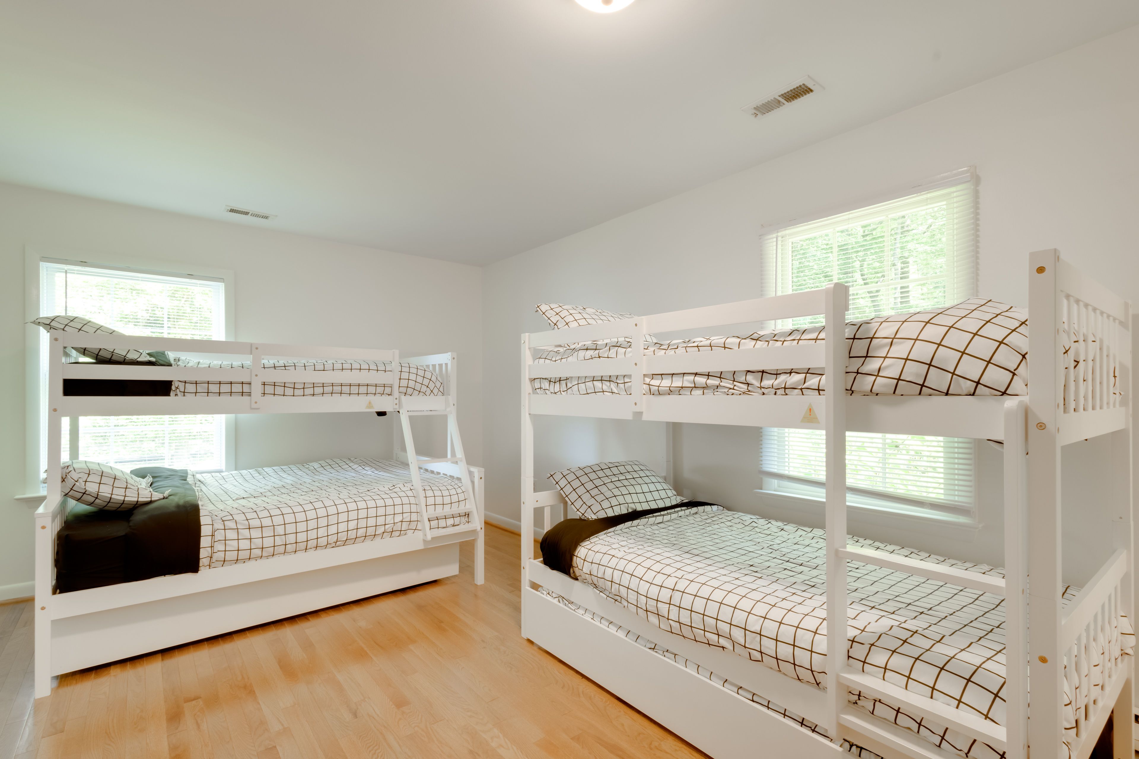 Bedroom 3 | Twin/Full Bunk Bed w/ Full Trundle | Twin Bunk Bed w/ Twin Trundle
