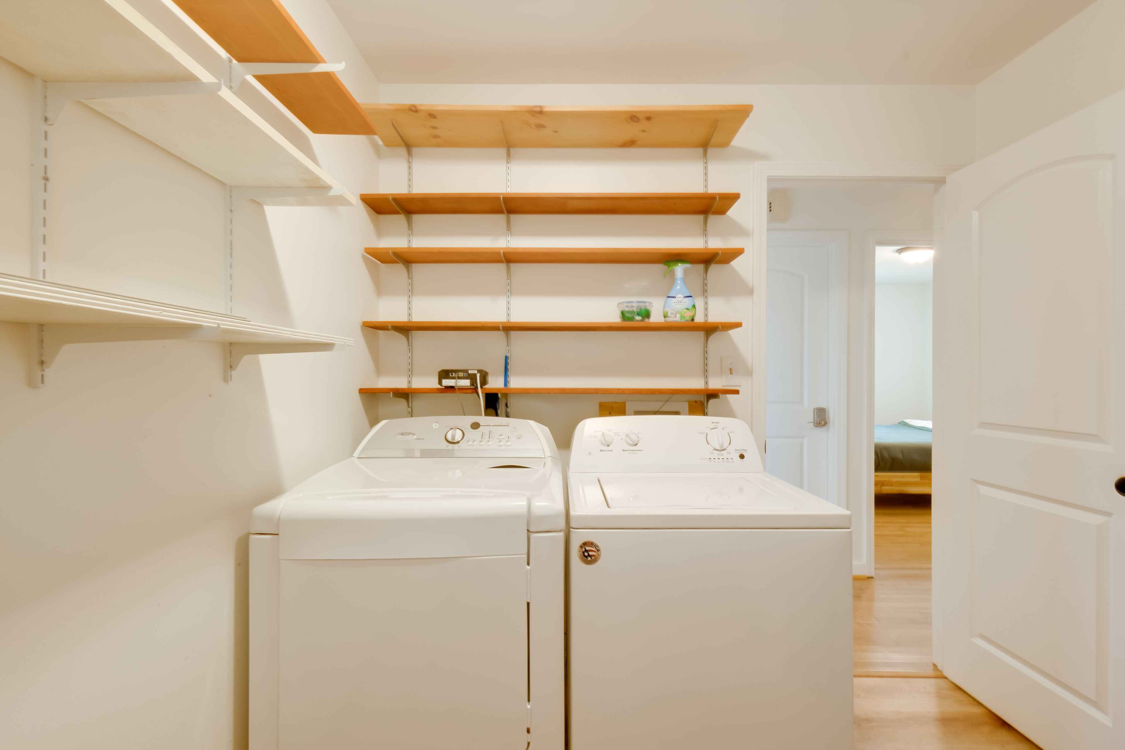 Laundry Room | Washer & Dryer