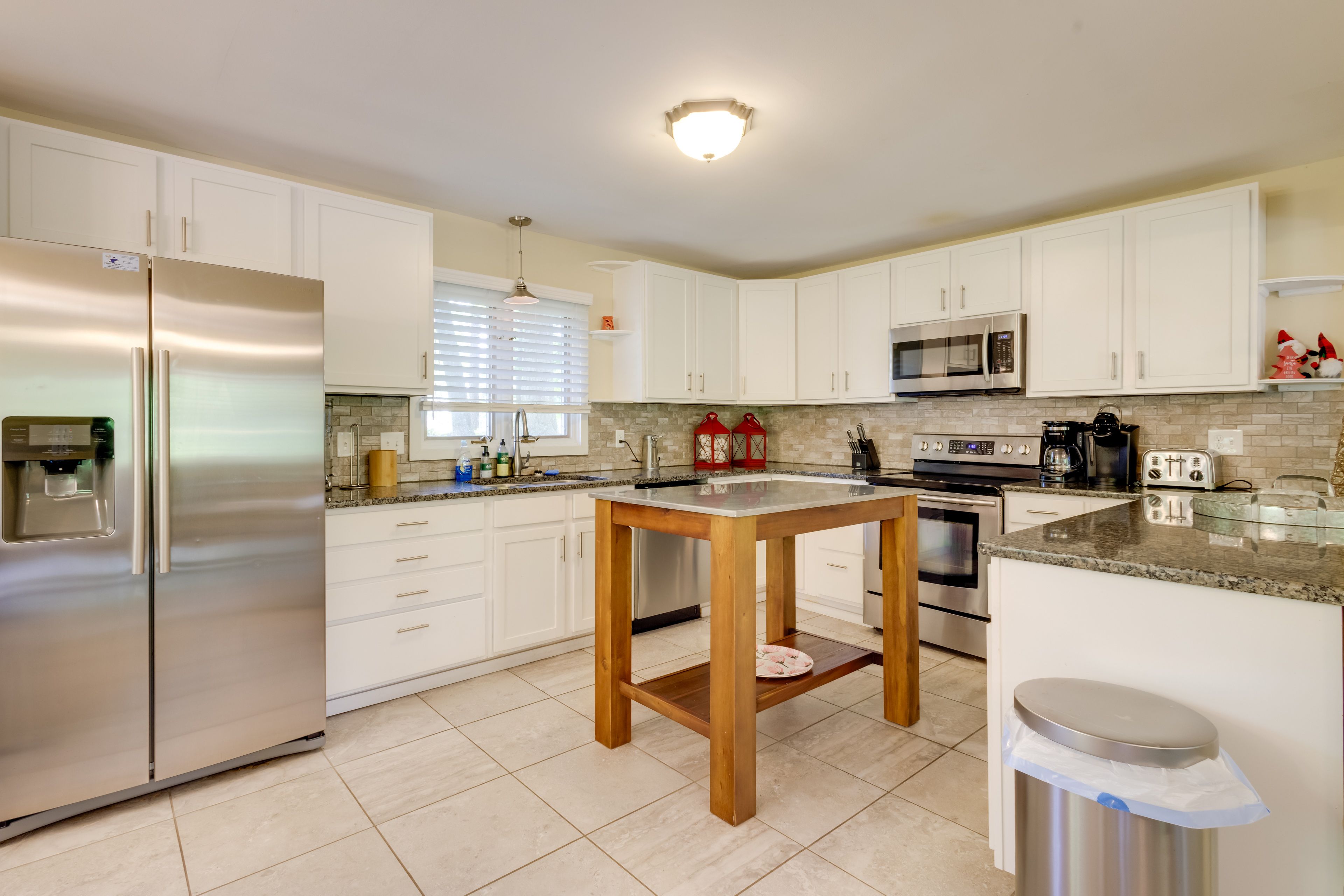 Kitchen | 1st Floor | Keurig & Drip Coffee Makers | Toaster | Cooking Basics